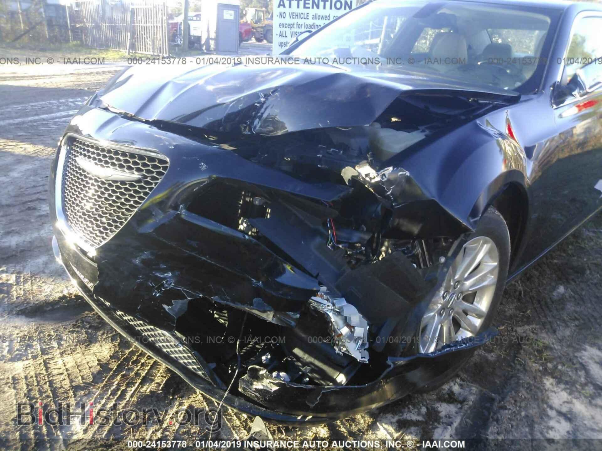 2016 CHRYSLER 300C - VIN: 2C3CCAEG8GH342631 - Фото 6