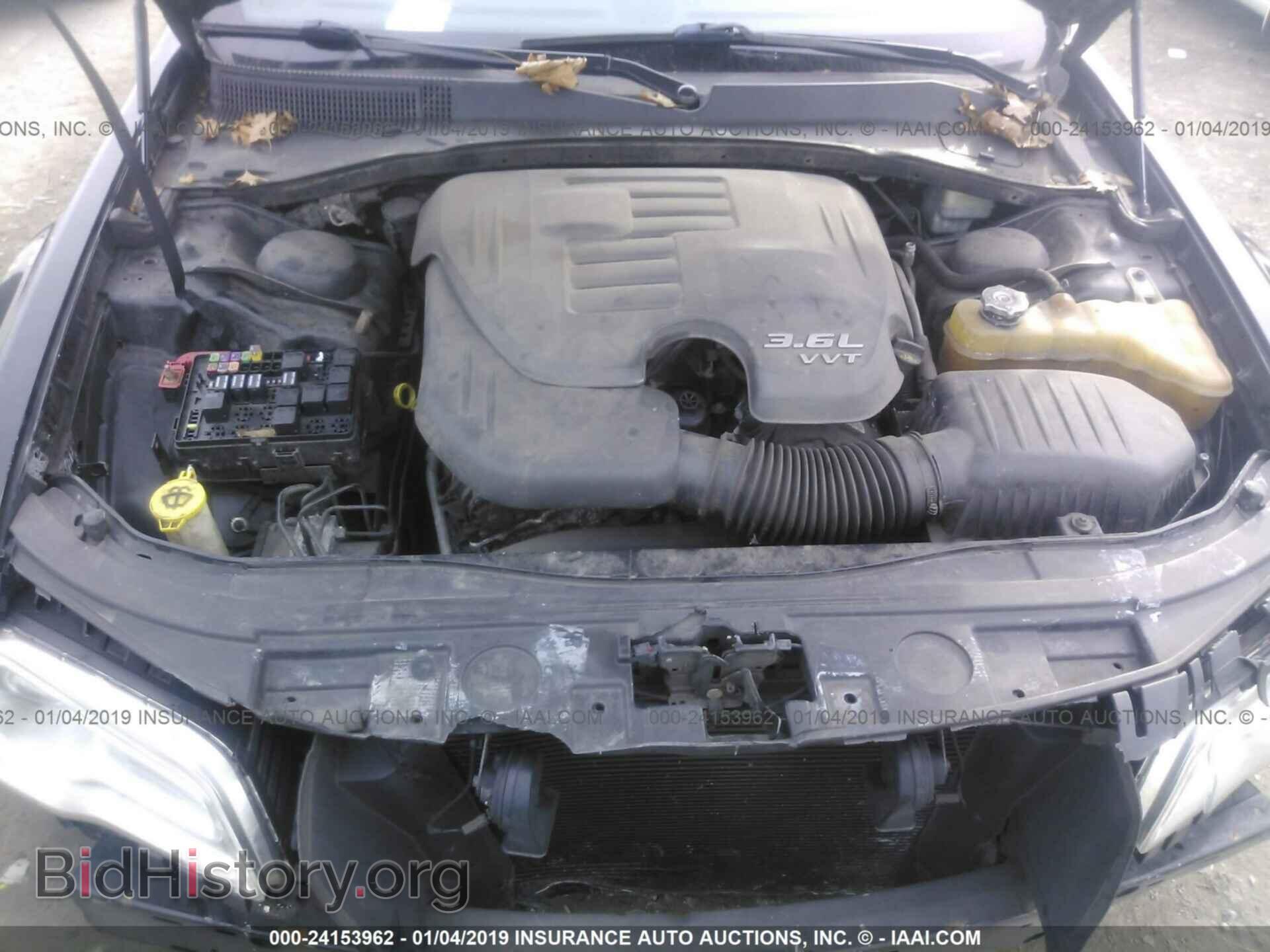 2012 CHRYSLER 300 - VIN: 2C3CCACG8CH182375 - Фото 10