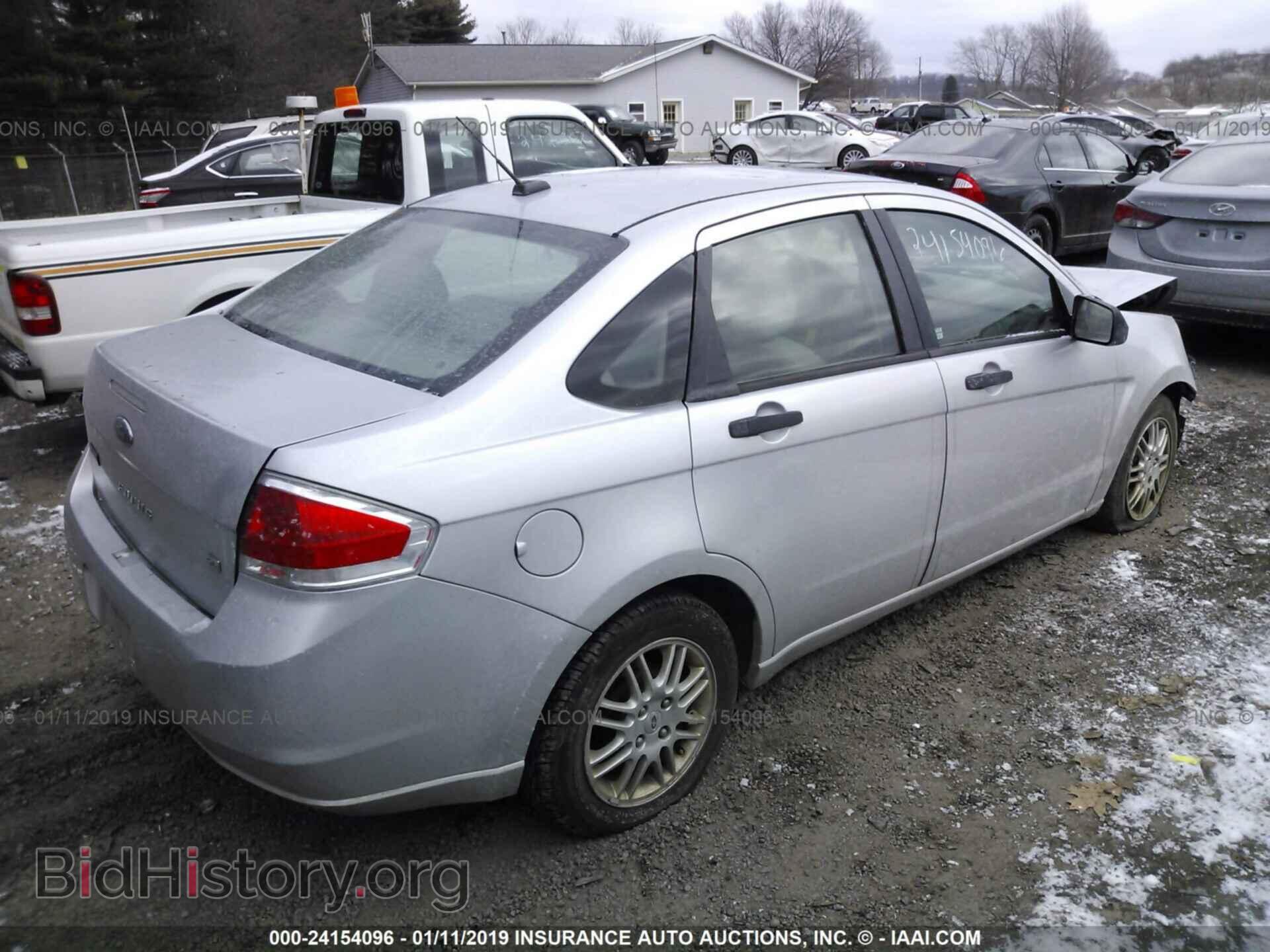 2011 FORD FOCUS - VIN: 1FAHP3FN2BW204713 - Фото 4