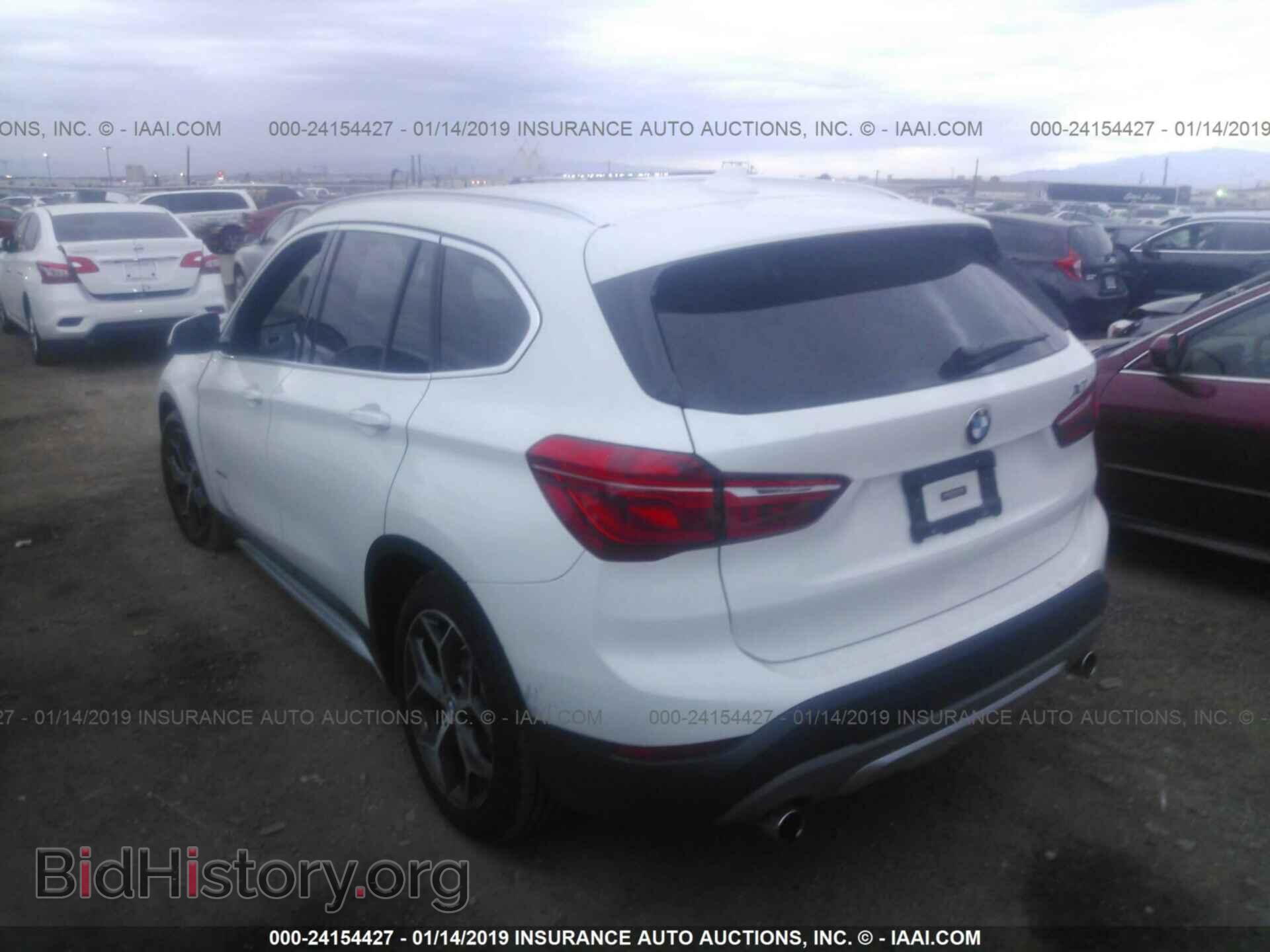 2018 BMW X1 - VIN: WBXHU7C39J5H41005 - Фото 3