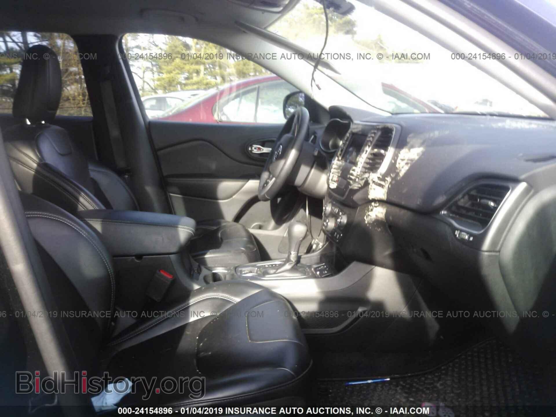 2019 JEEP CHEROKEE - VIN: 1C4PJLLB8KD123311 - Photo 5
