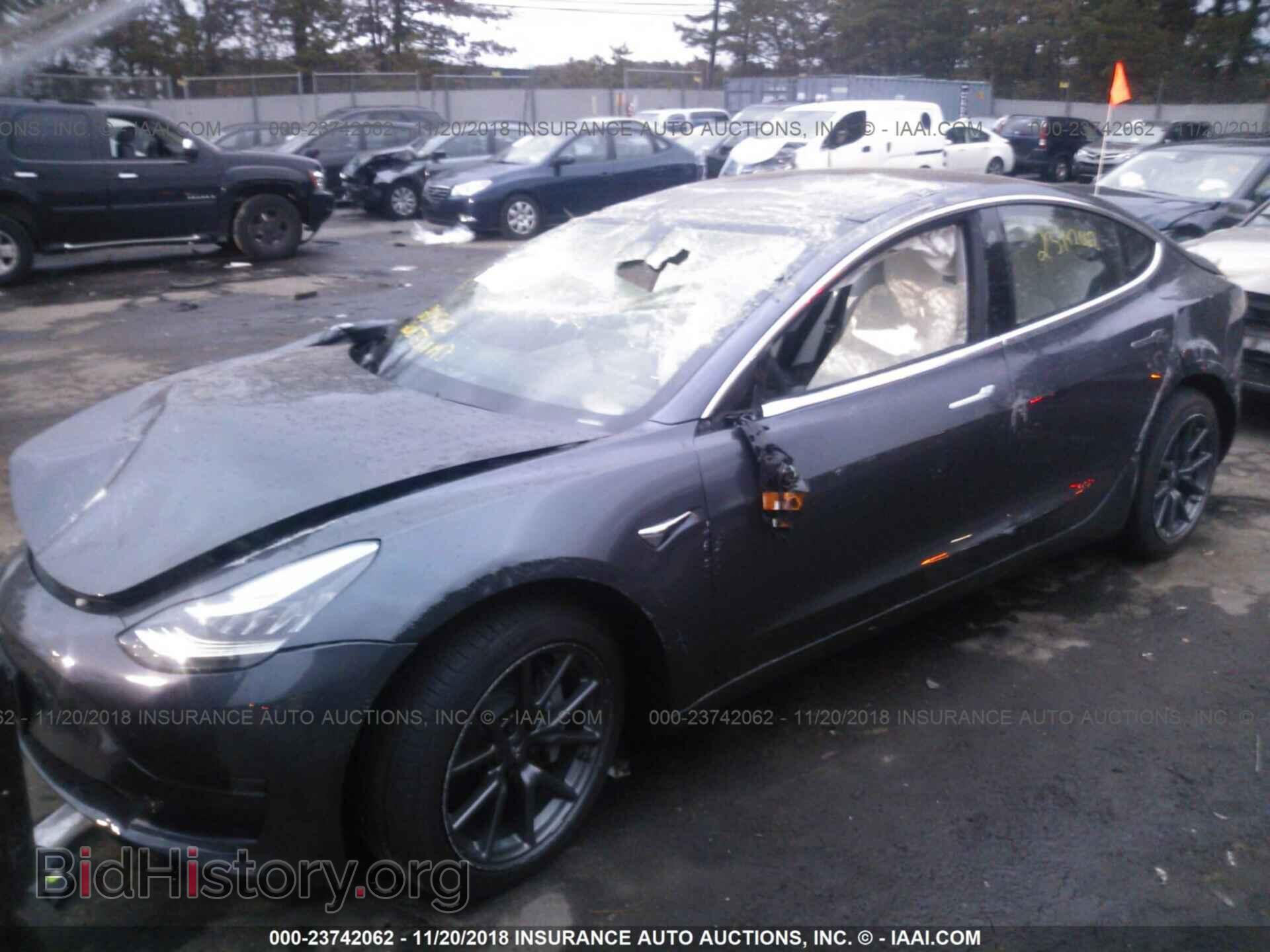 2018 TESLA MODEL 3 - VIN: 5YJ3E1EB6JF096024 - Photo 2