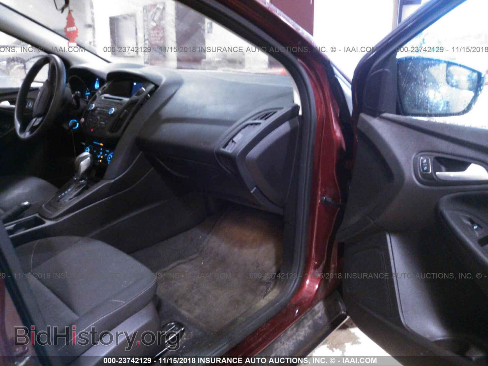 2016 FORD FOCUS - VIN: 1FADP3K2XGL213677 - Фото 5