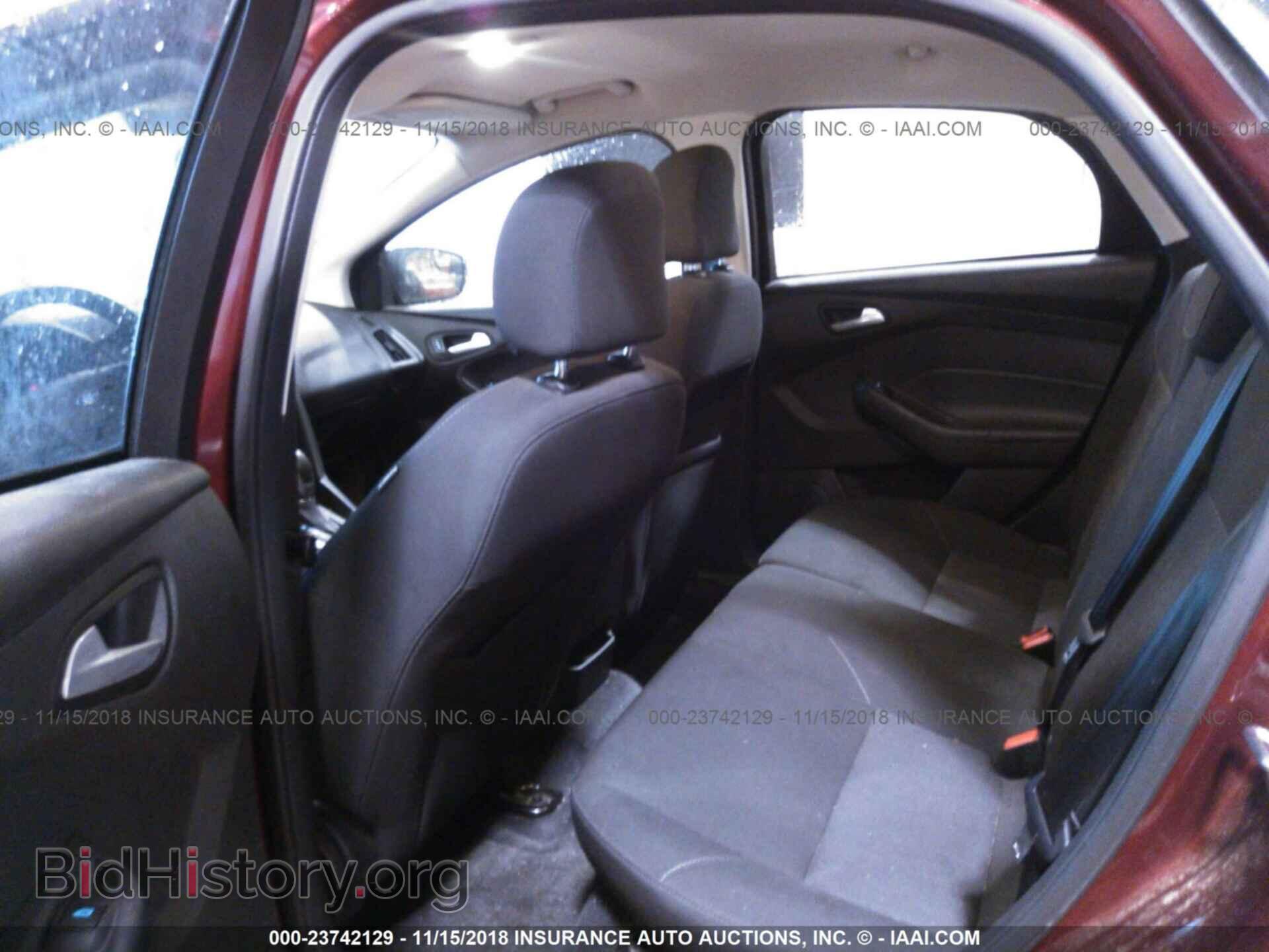 2016 FORD FOCUS - VIN: 1FADP3K2XGL213677 - Фото 8