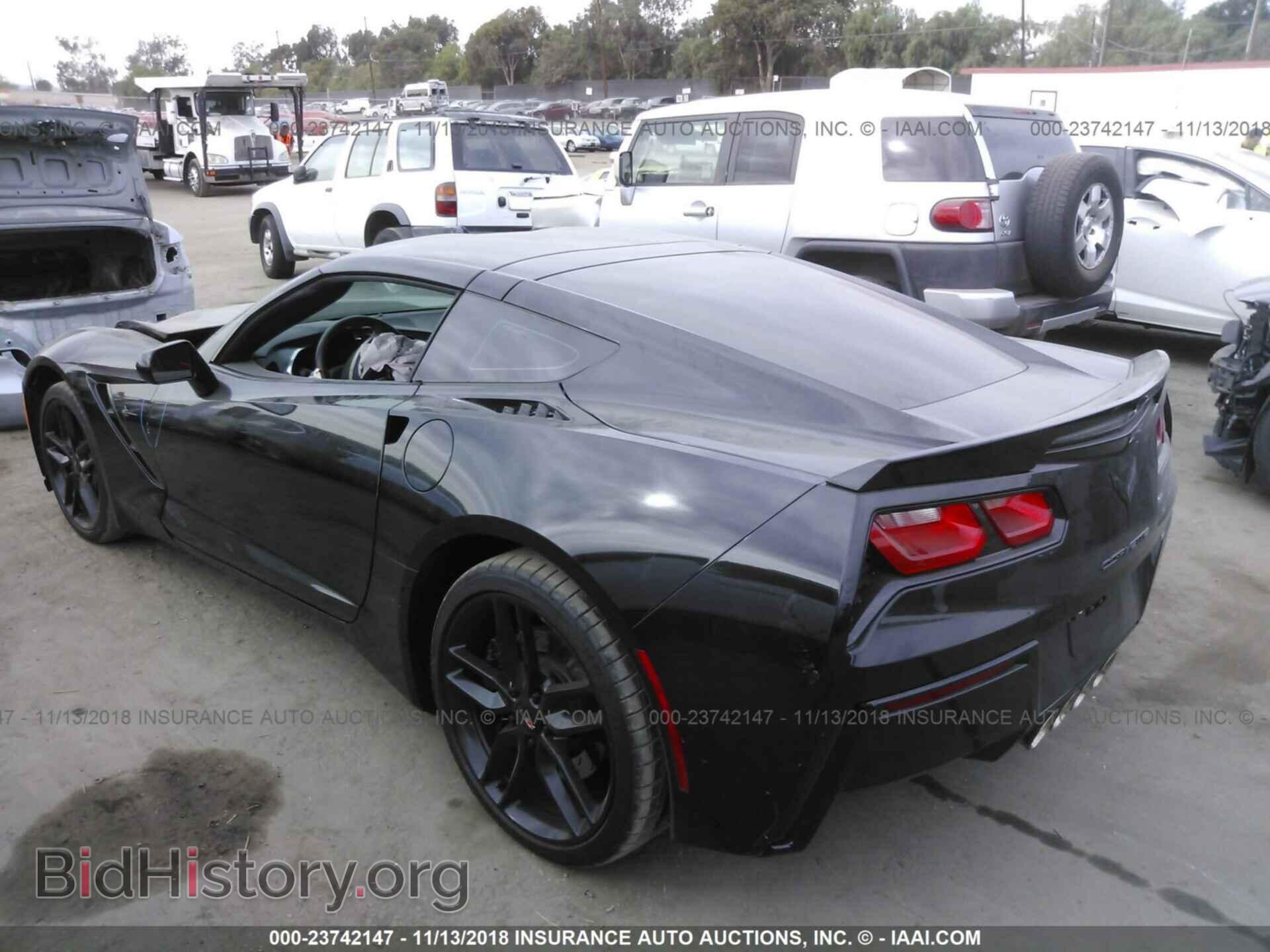 2018 CHEVROLET CORVETTE - VIN: 1G1YH2D73J5106079 - Фото 3