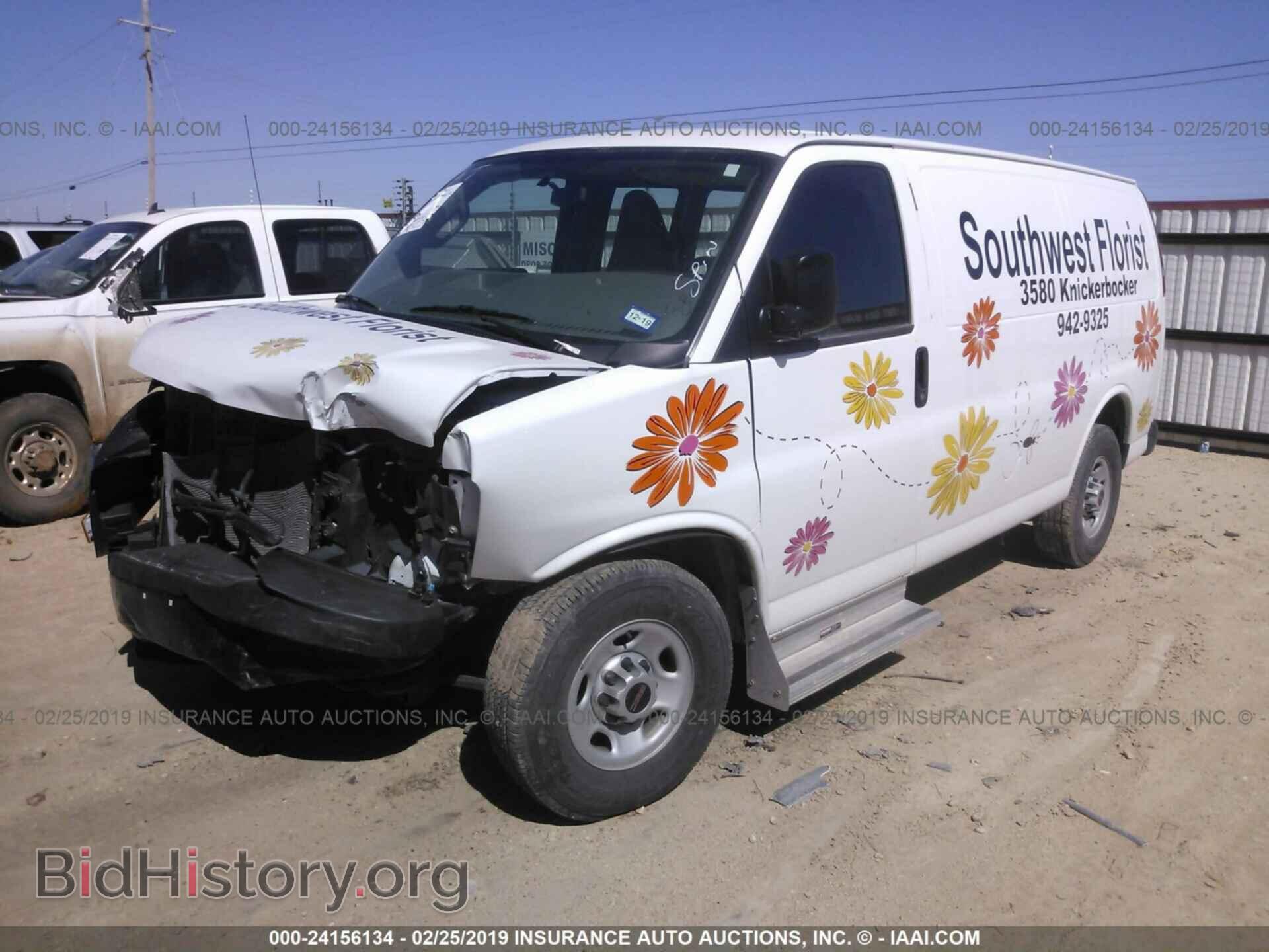 2016 GMC SAVANA - VIN: 1GTW7AFF3G1187763 - Фото 2