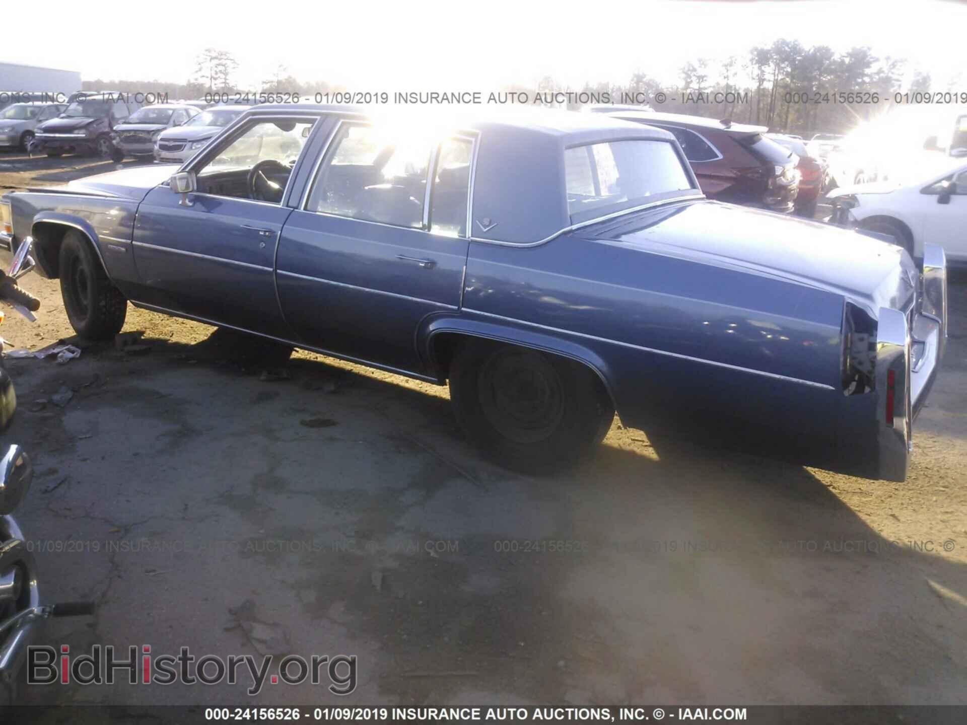 1983 CADILLAC DEVILLE - VIN: 1G6AD6980D9128439 - Photo 3