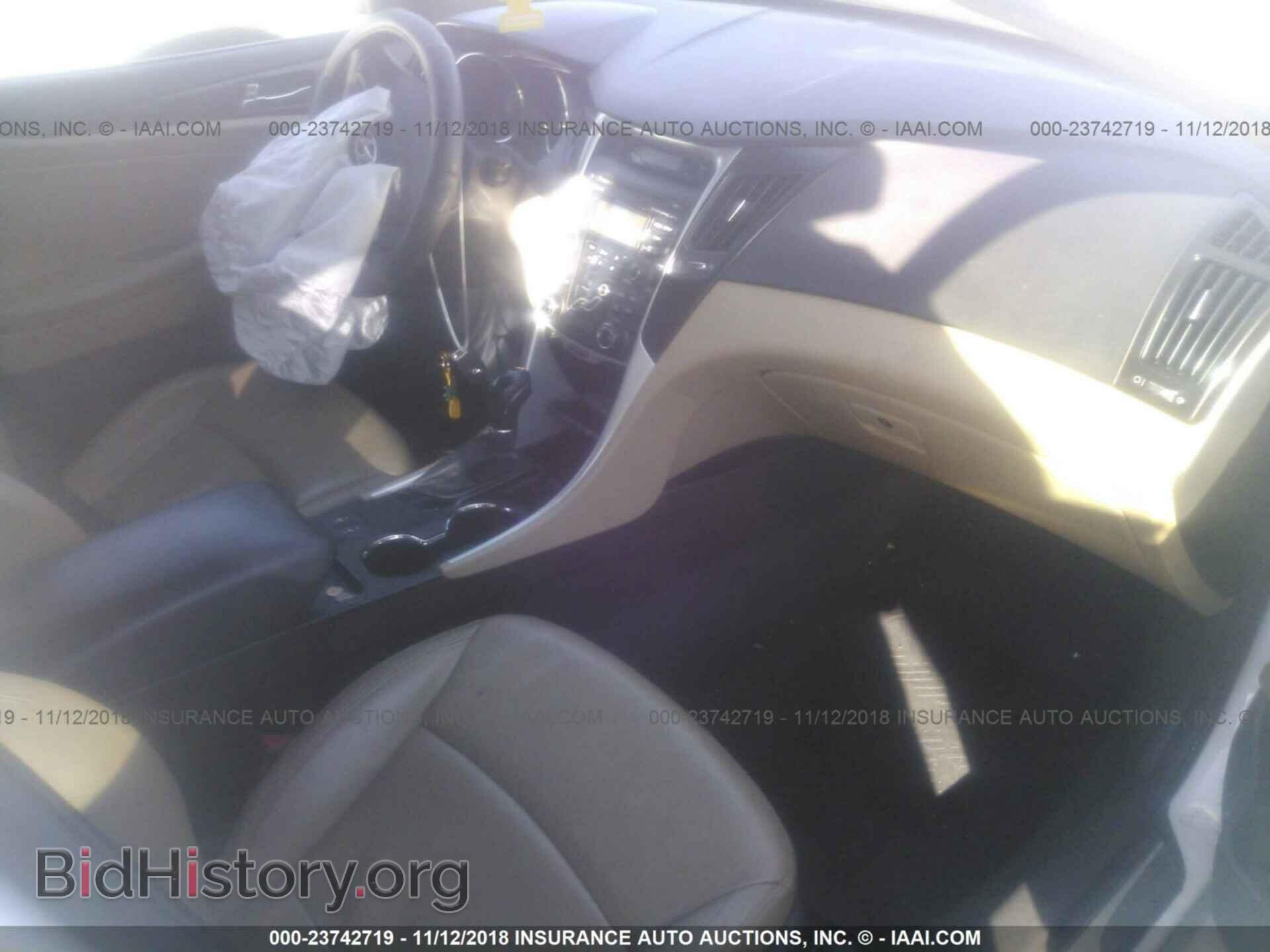 2012 HYUNDAI SONATA - VIN: 5NPEC4AC5CH420258 - Фото 5