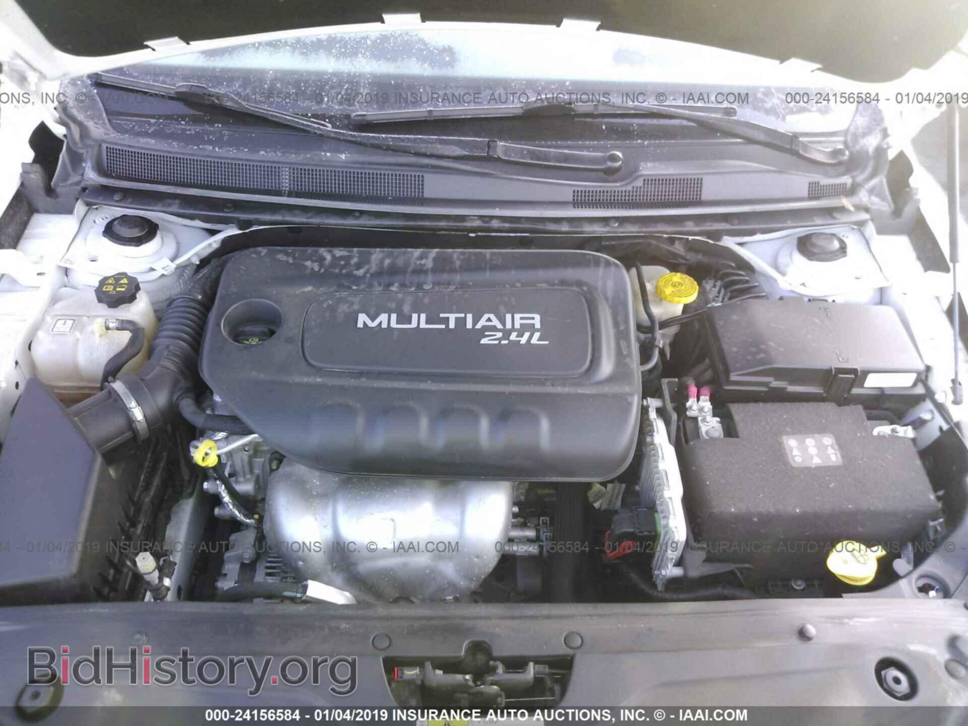 2015 CHRYSLER 200 - VIN: 1C3CCCCB4FN501654 - Photo 10