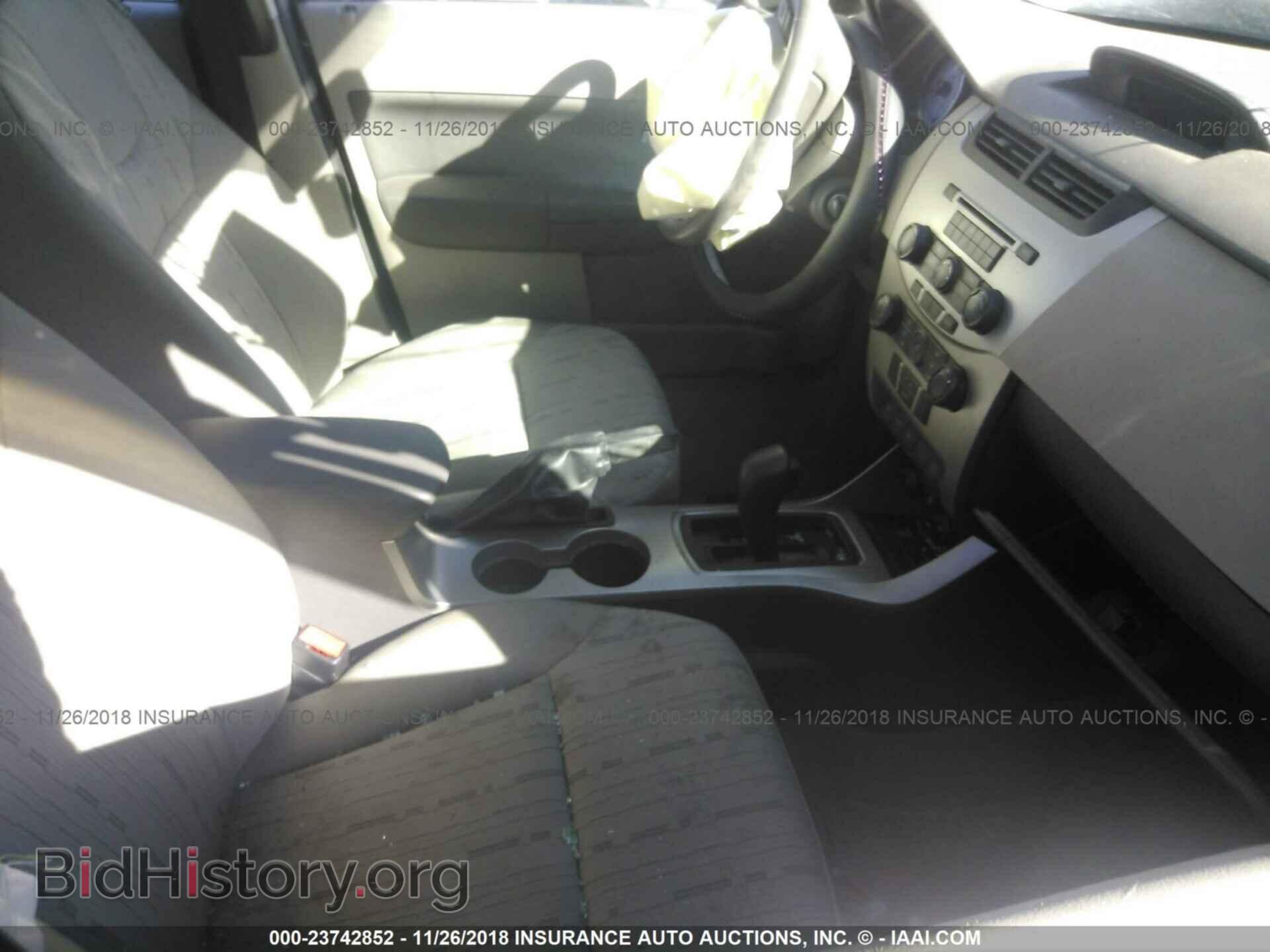 2008 FORD FOCUS - VIN: 1FAHP35N58W174486 - Фото 5