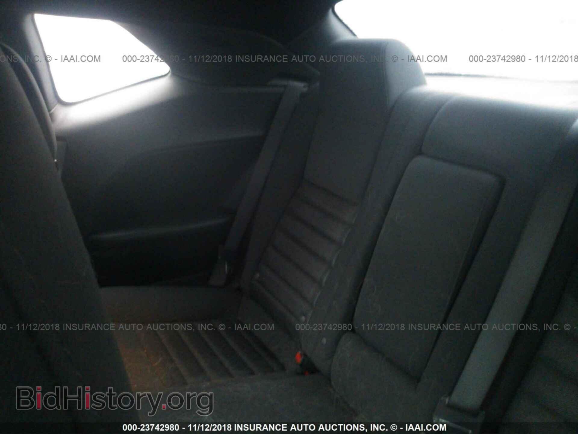 2010 DODGE CHALLENGER - VIN: 2B3CJ4DV0AH202908 - Photo 8