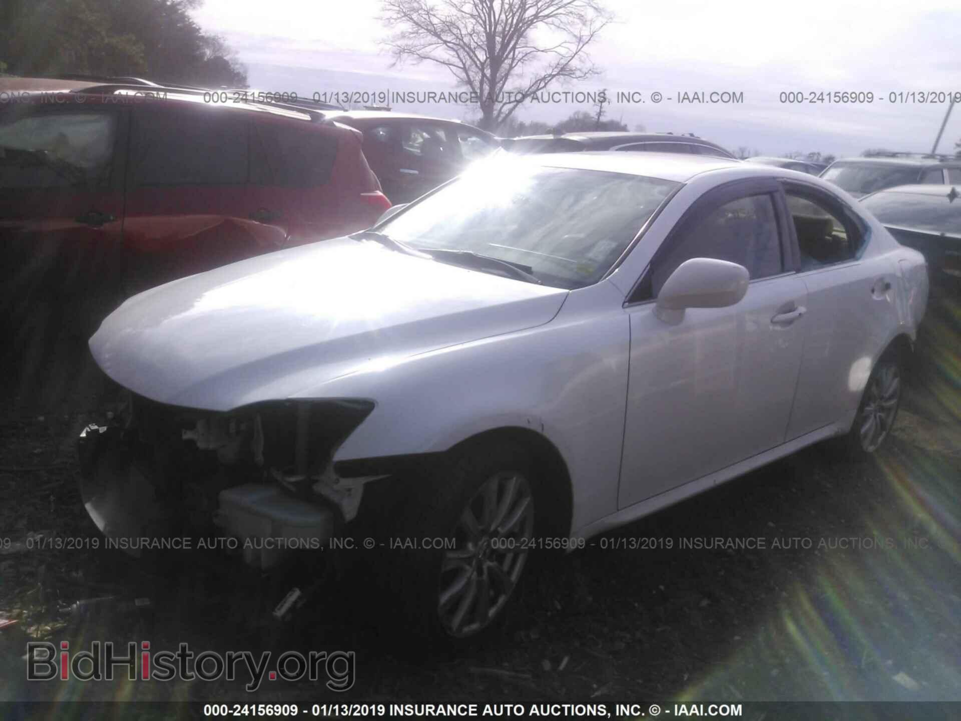 2007 LEXUS IS - VIN: JTHCK262272015818 - Photo 2