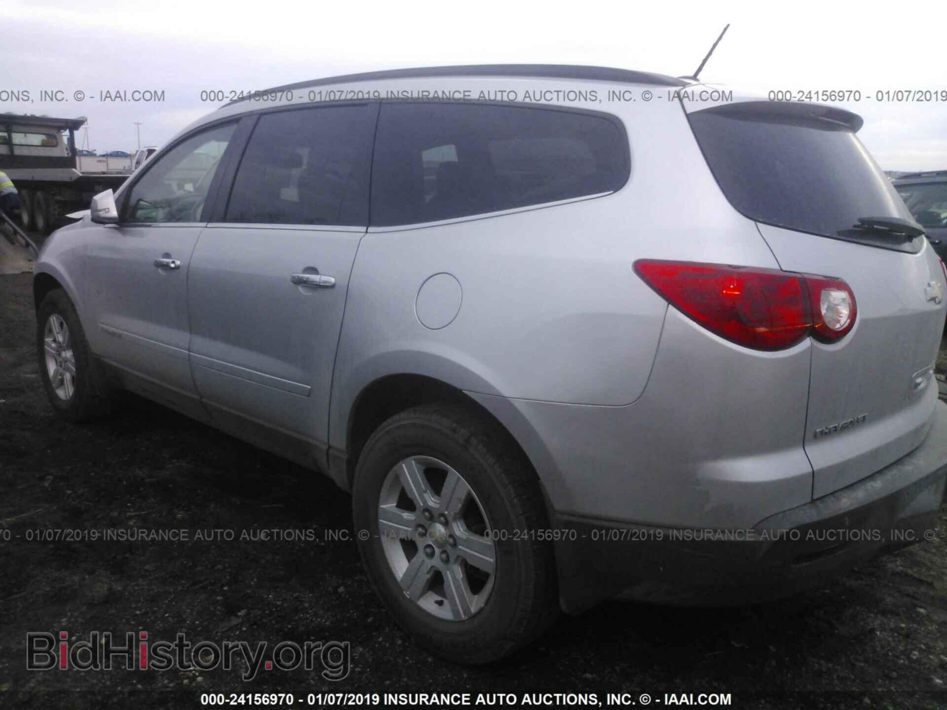 2009 CHEVROLET TRAVERSE - VIN: 1GNER23D99S136626 - Фото 3