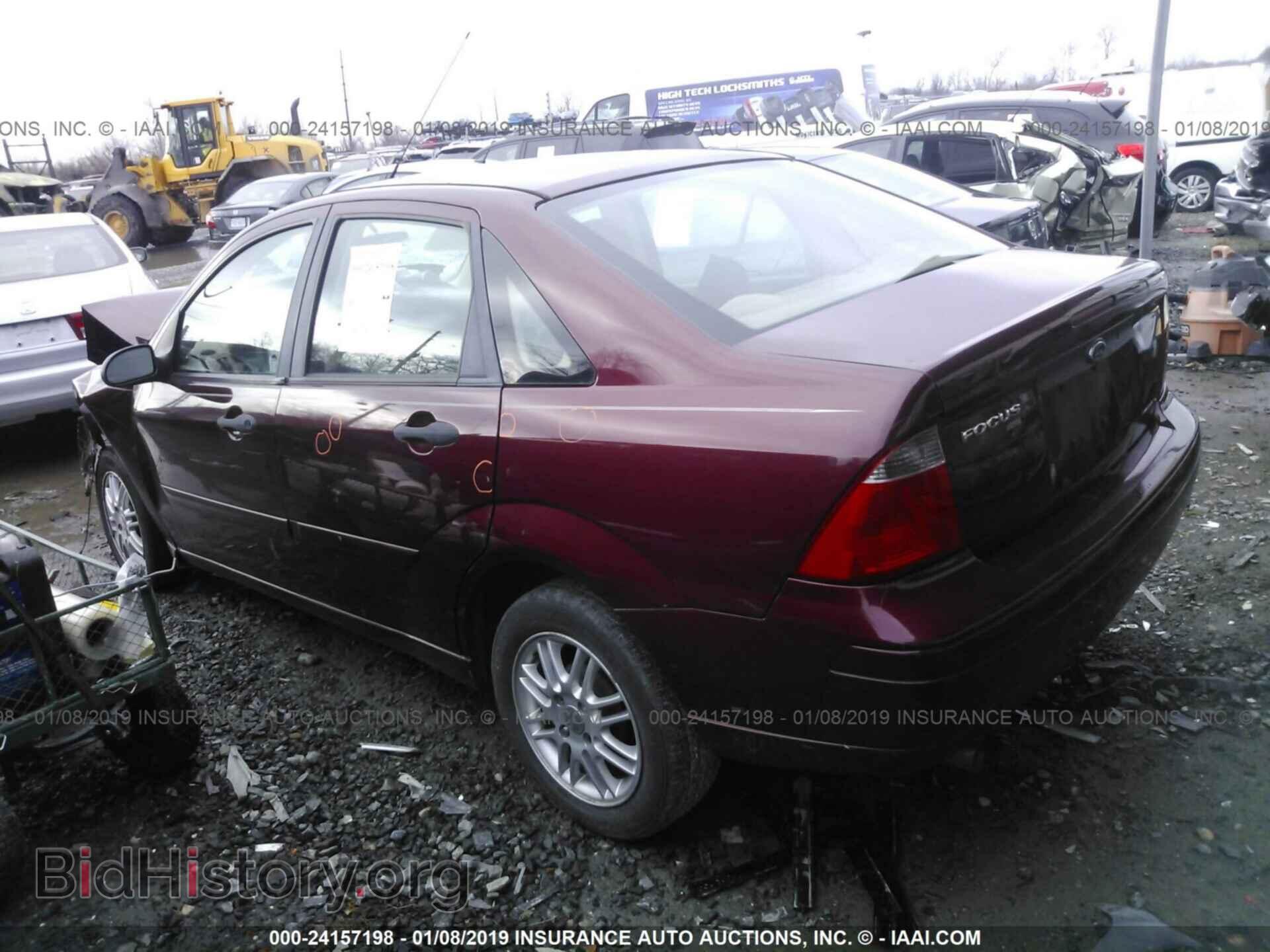 2007 FORD FOCUS - VIN: 1FAFP34N57W206800 - Фото 3