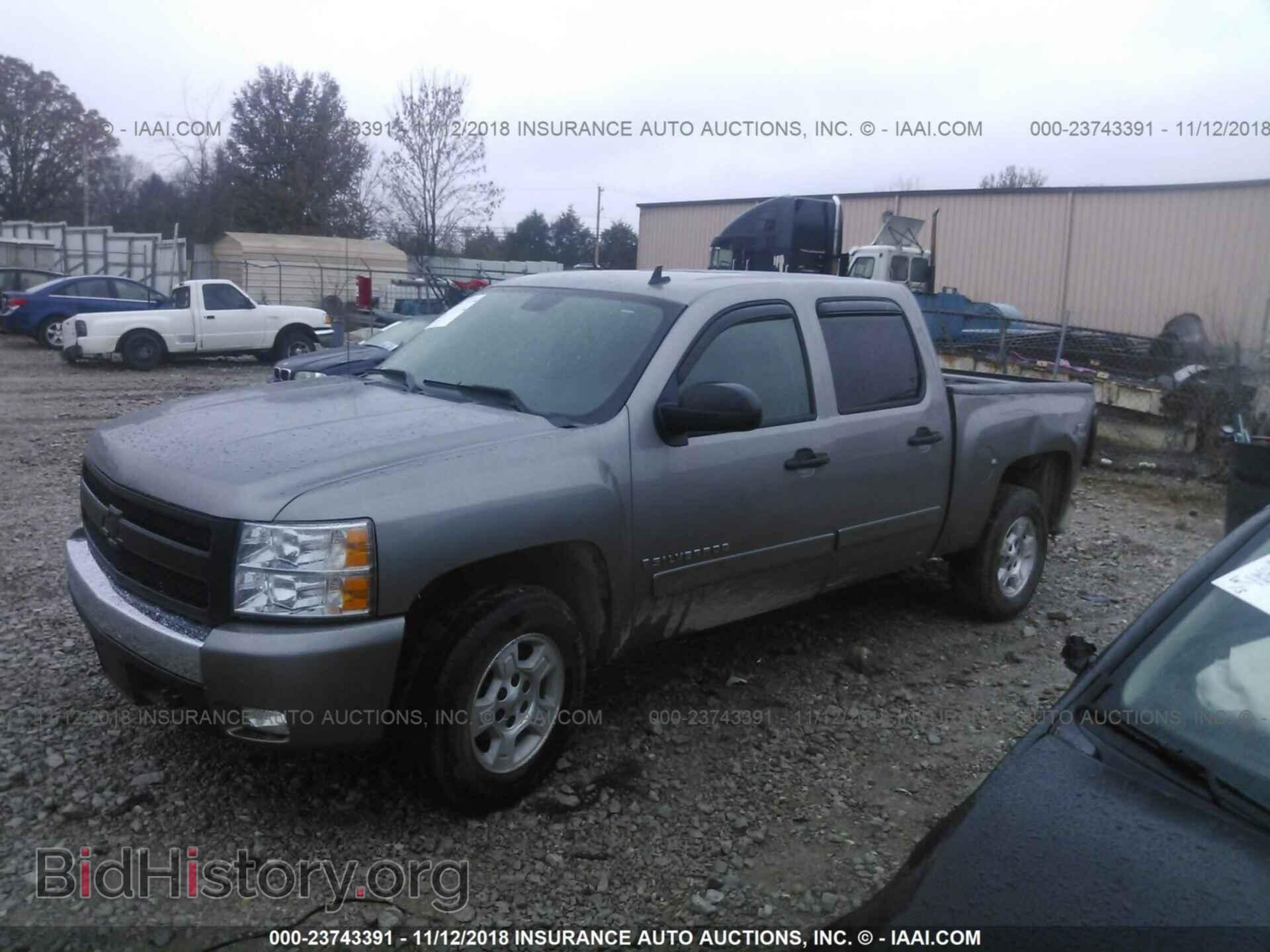 2007 CHEVROLET SILVERADO - VIN: 2GCEK13M871570170 - Фото 2