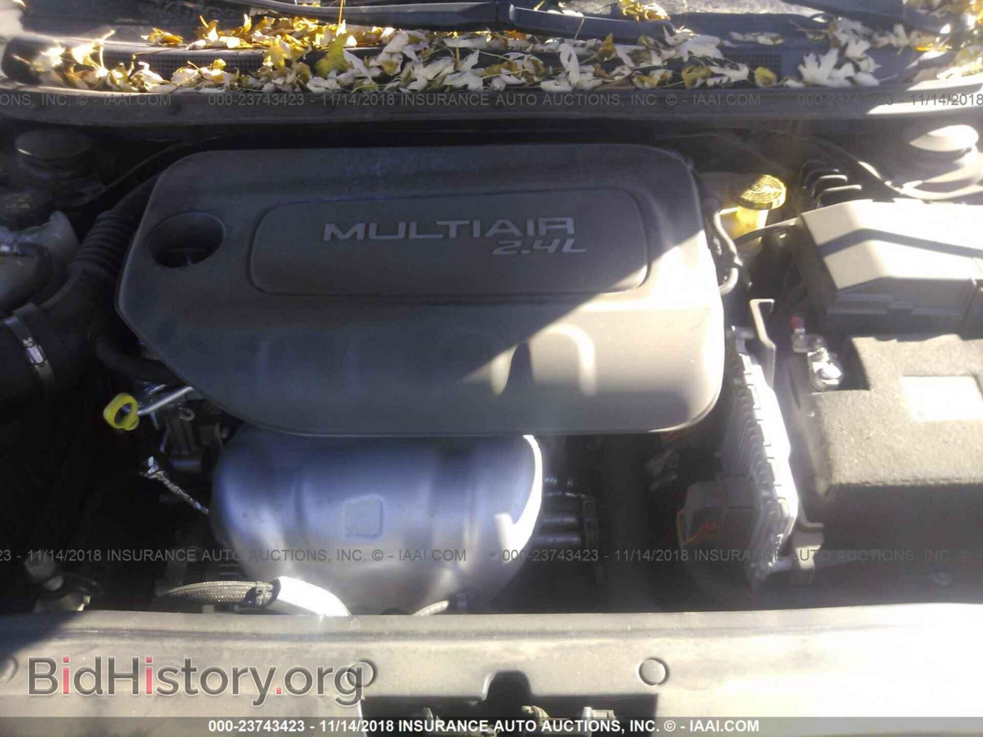 2015 CHRYSLER 200 - VIN: 1C3CCCAB9FN722721 - Фото 10