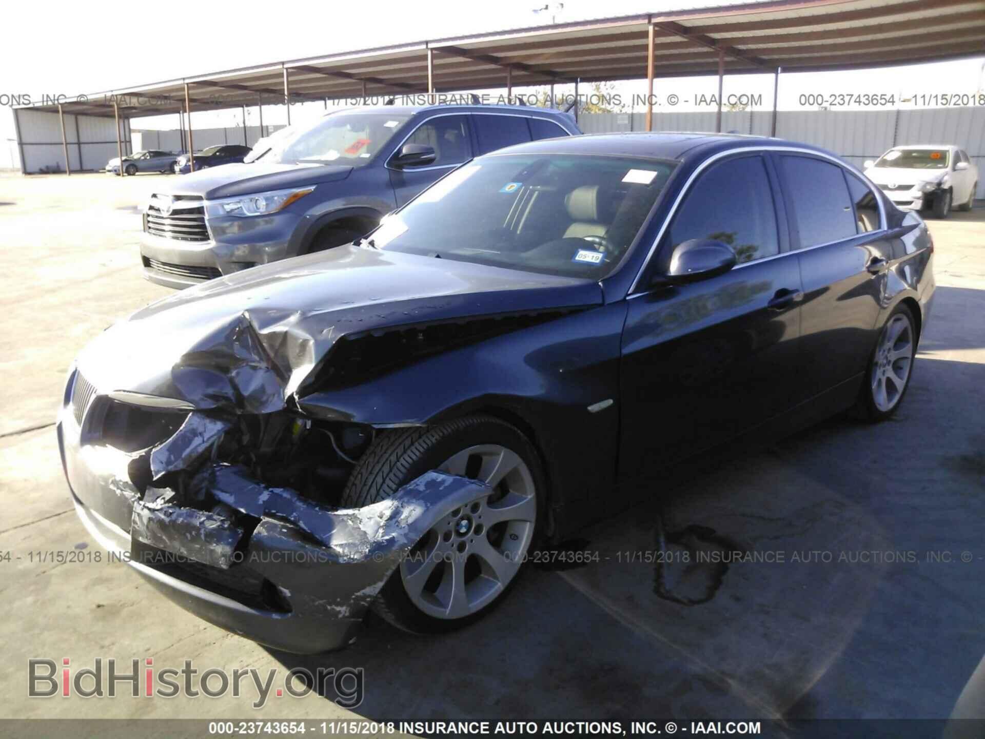 2008 BMW 335 - VIN: WBAVB77598NH80928 - Фото 2