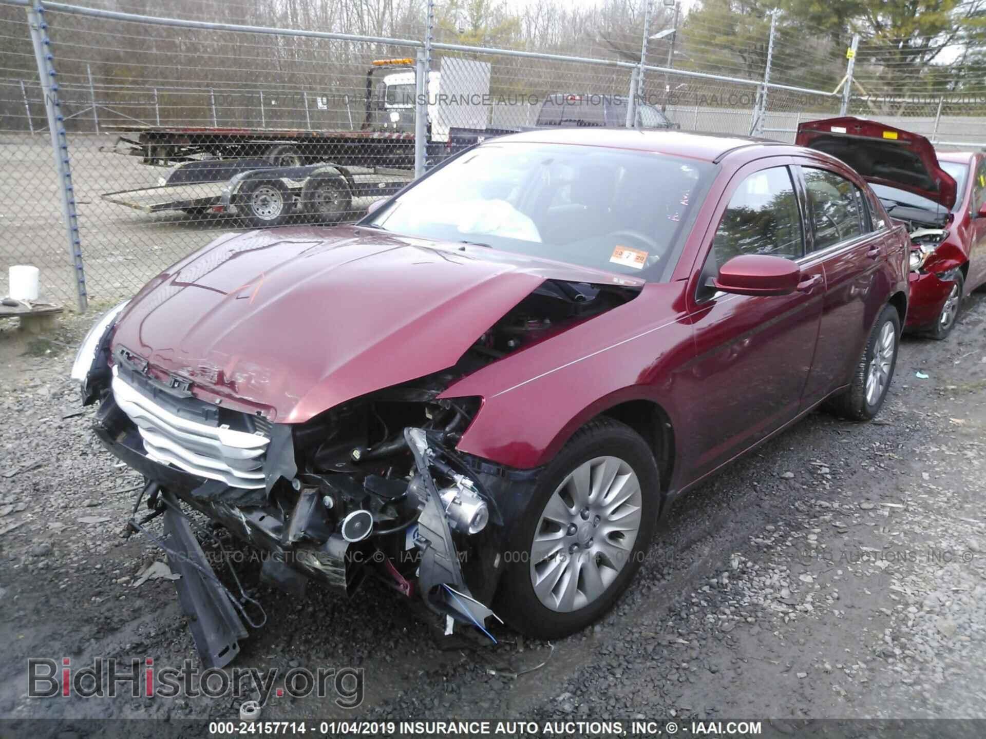 2013 CHRYSLER 200 - VIN: 1C3CCBAG3DN736360 - Photo 2