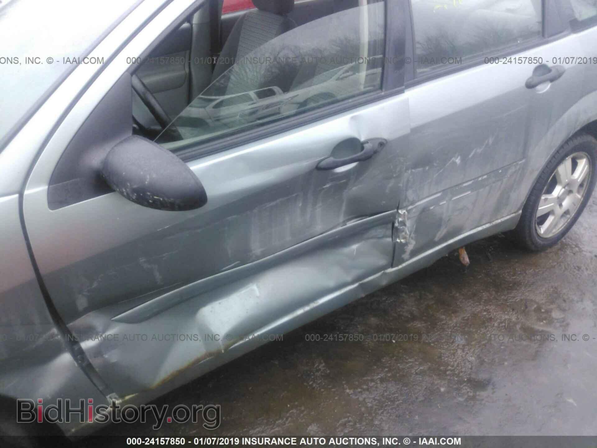 2005 FORD FOCUS - VIN: 1FAFP34N15W205592 - Фото 6