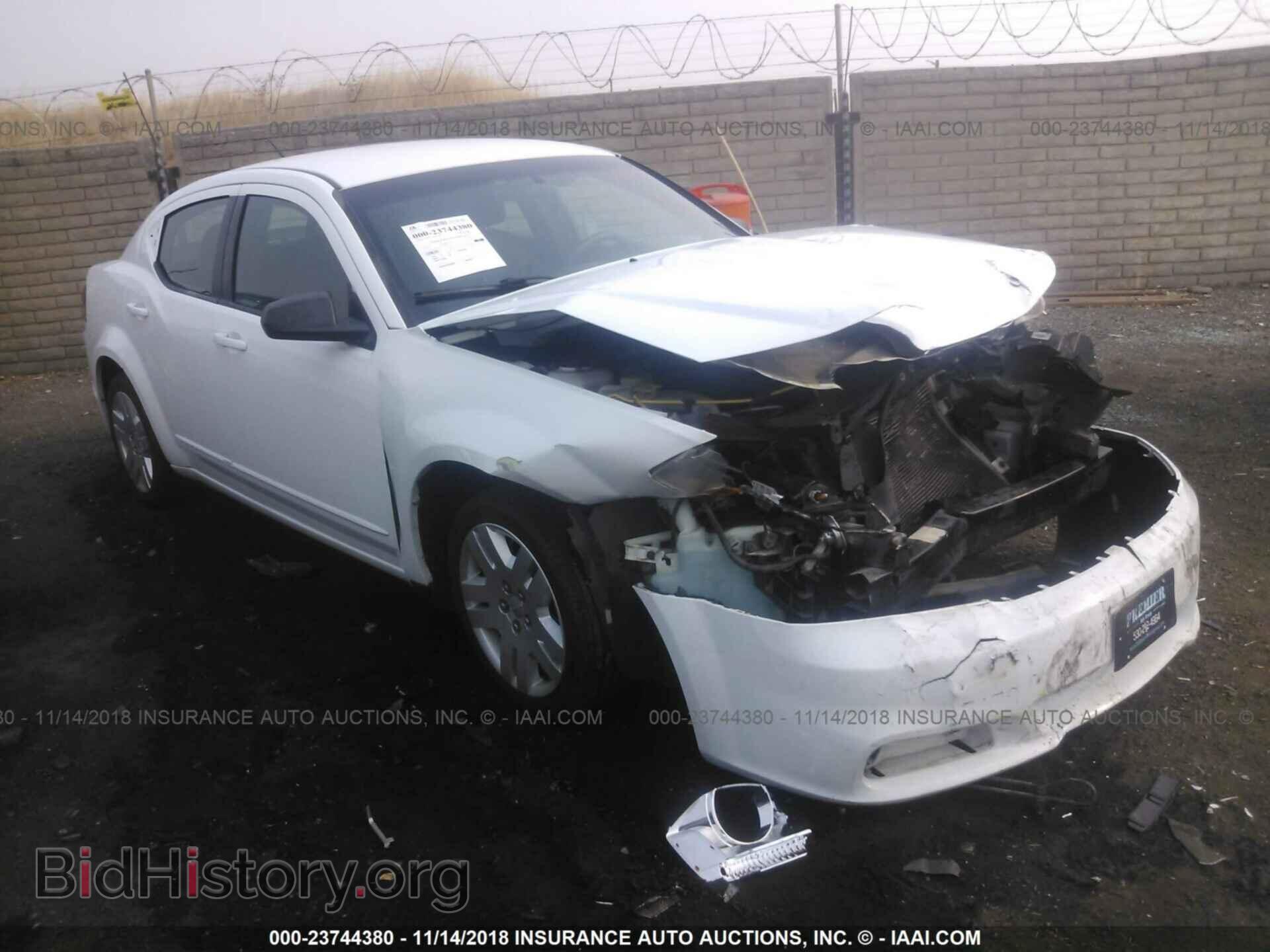 Фотография 1B3BD4FB6BN572856 - DODGE AVENGER 2011