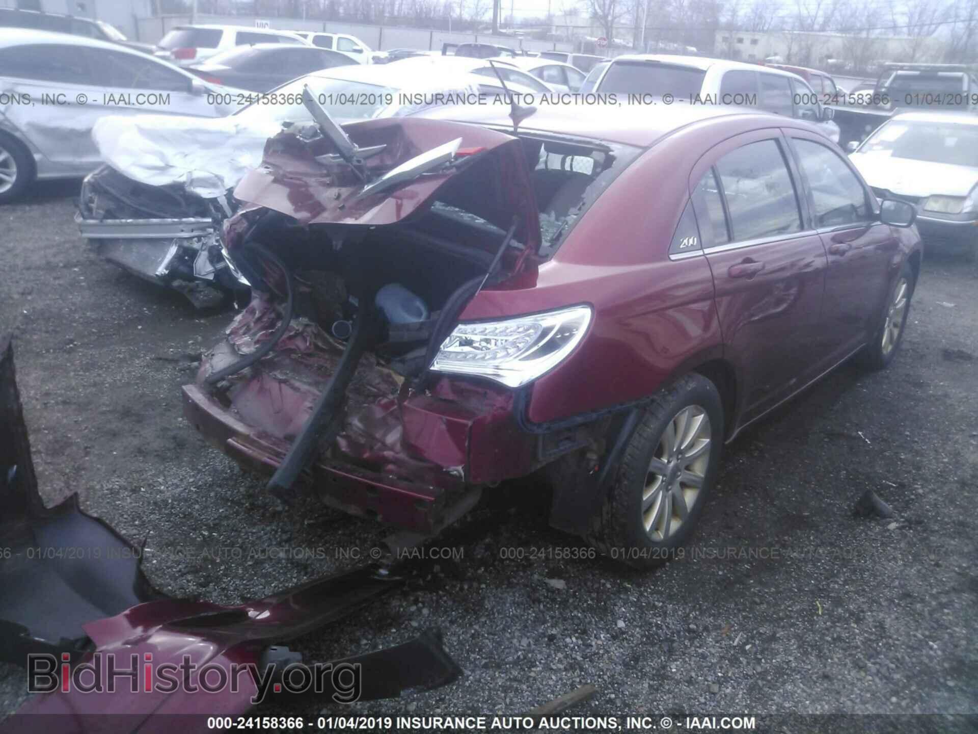2011 CHRYSLER 200 - VIN: 1C3BC1FB1BN590203 - Photo 4