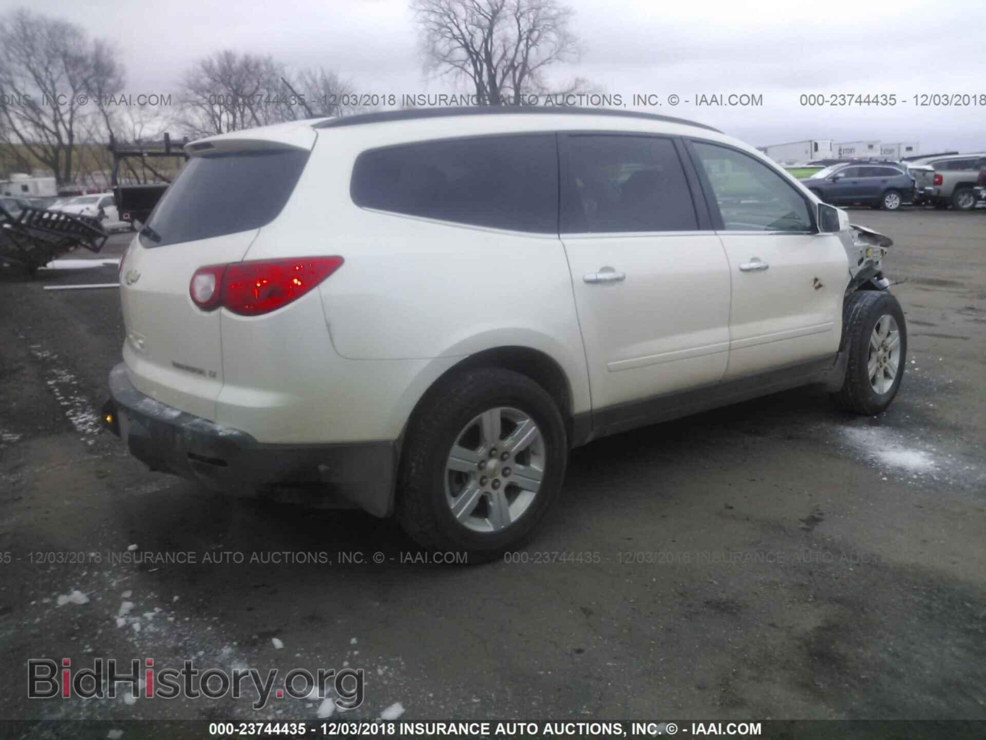 2012 CHEVROLET TRAVERSE - VIN: 1GNKVJED8CJ110165 - Фото 4