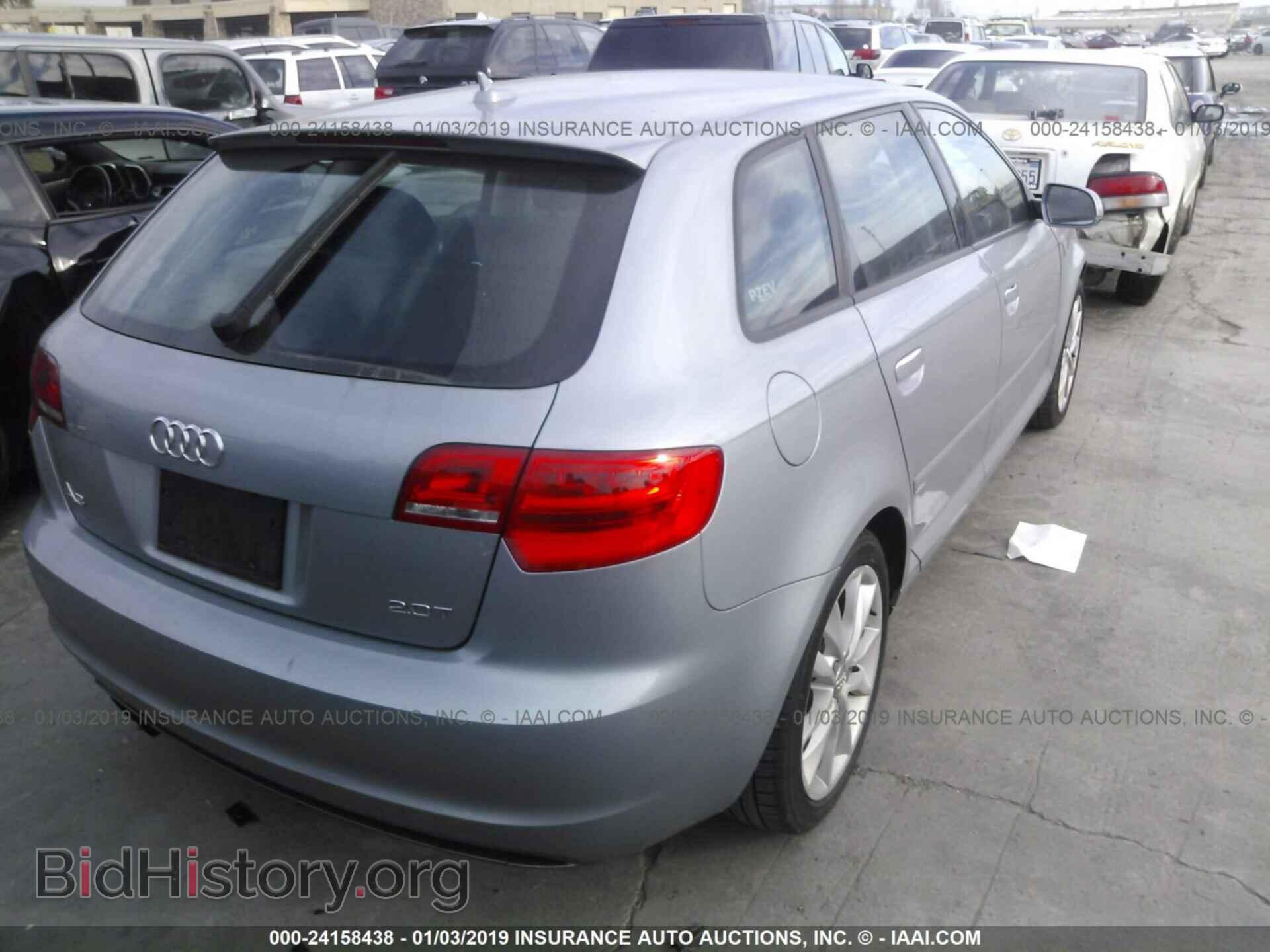 2012 AUDI A3 - VIN: WAUBEAFM3CA043978 - Фото 4