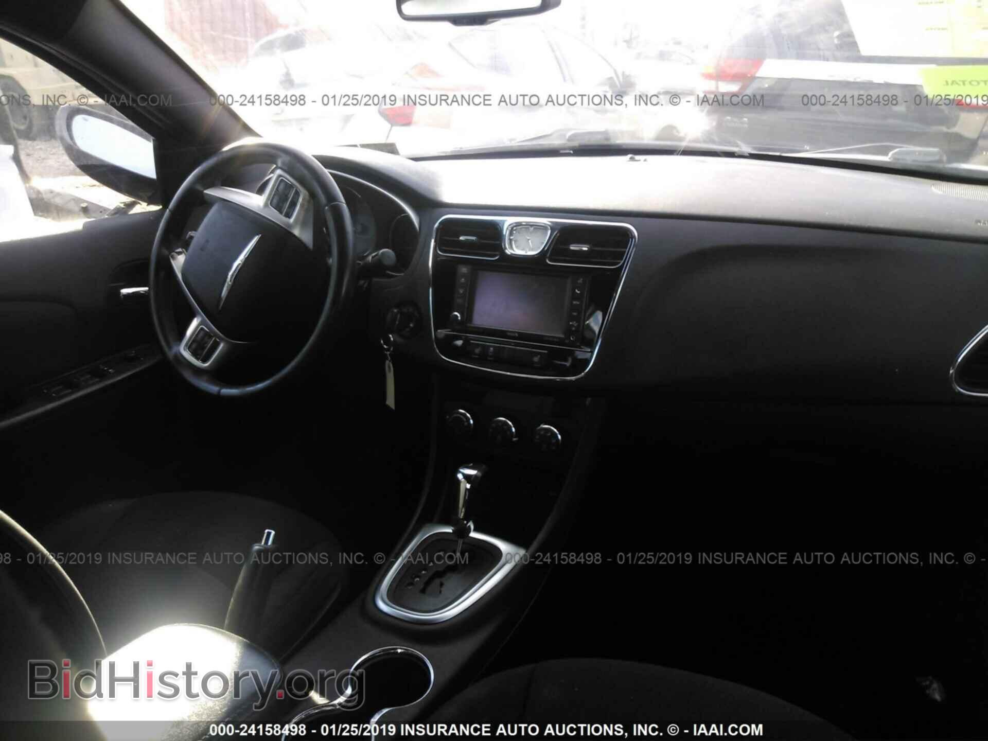 2012 CHRYSLER 200 - VIN: 1C3CCBBG4CN250640 - Фото 5