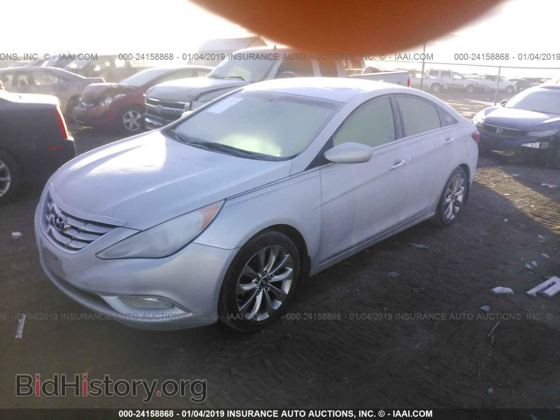 2012 HYUNDAI SONATA - VIN: 5NPEC4AC2CH407211 - Фото 2