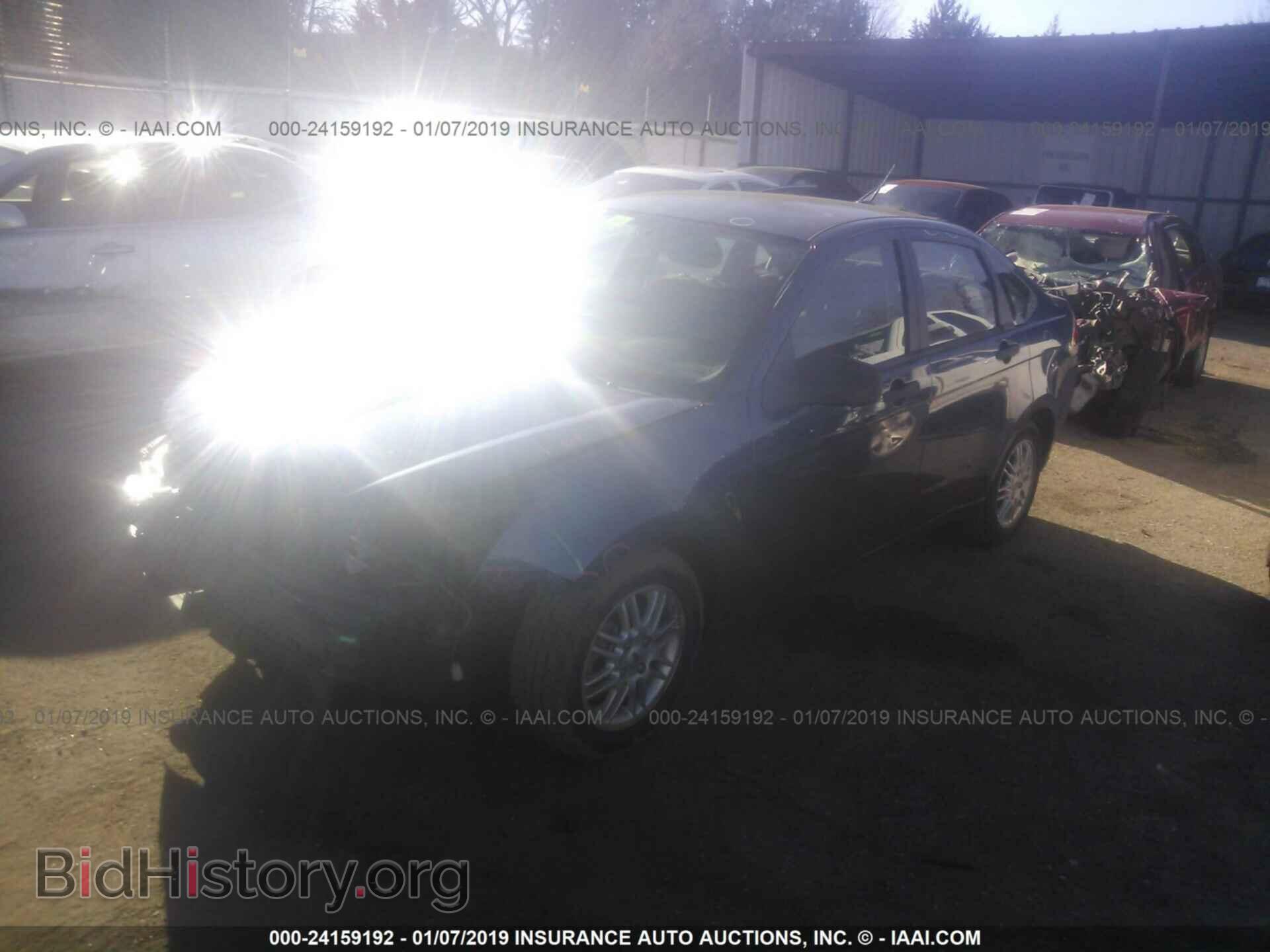 2009 FORD FOCUS - VIN: 1FAHP35N19W159579 - Photo 2