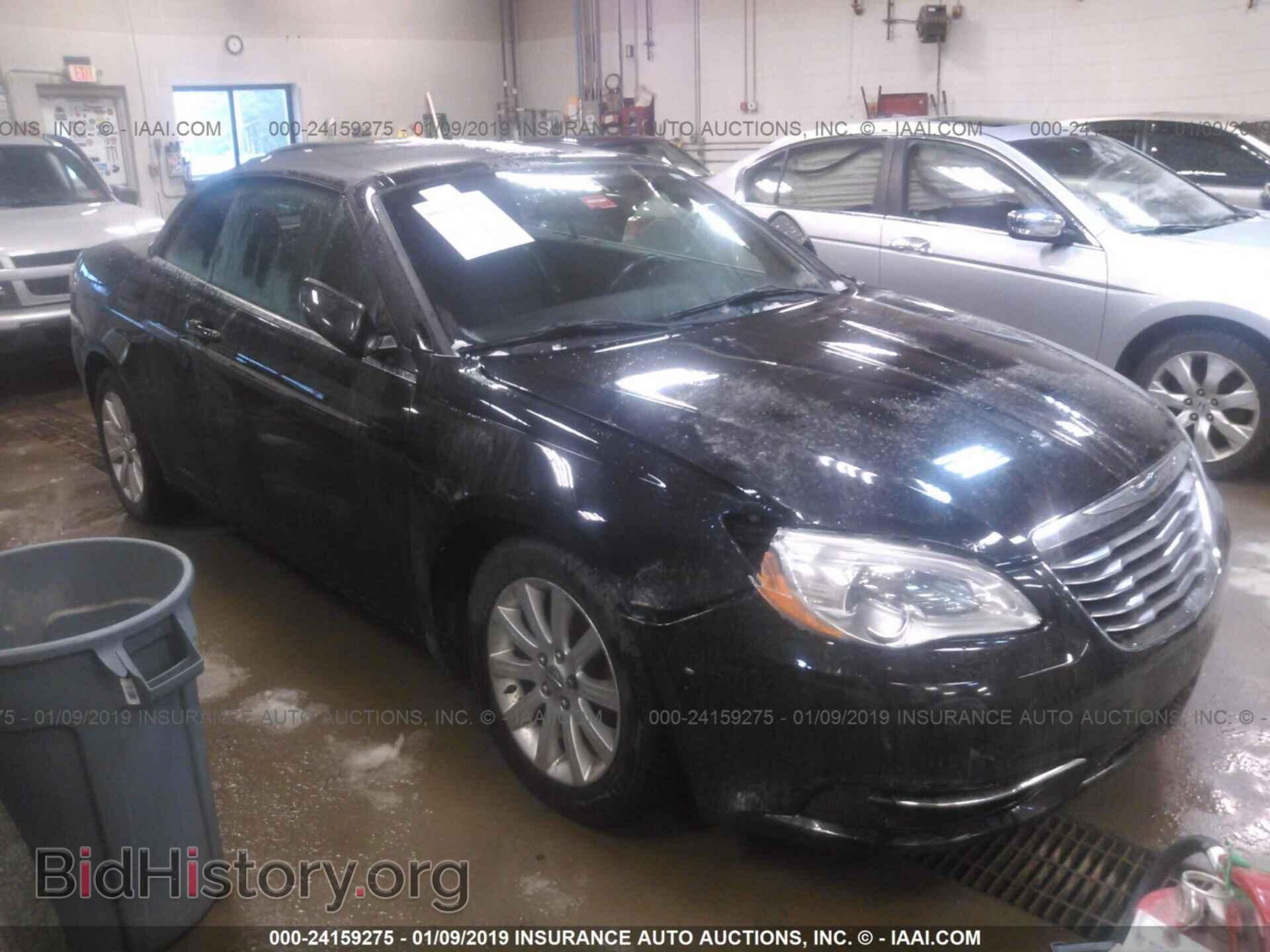Photo 1C3BC2EG9BN543181 - CHRYSLER 200 2011