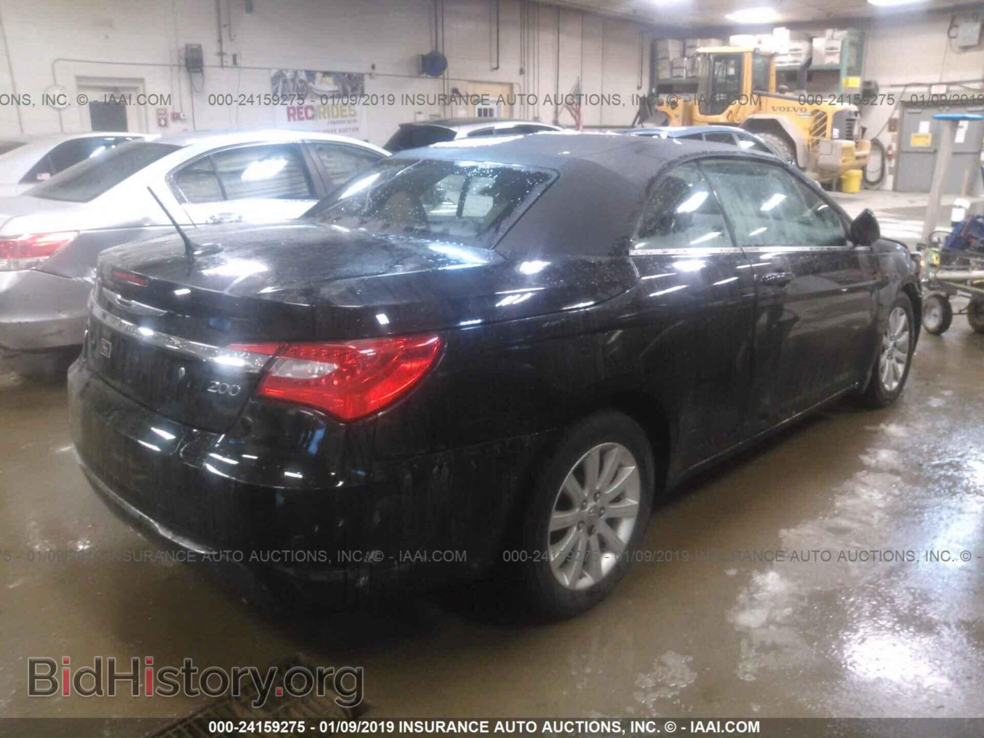 2011 CHRYSLER 200 - VIN: 1C3BC2EG9BN543181 - Photo 4