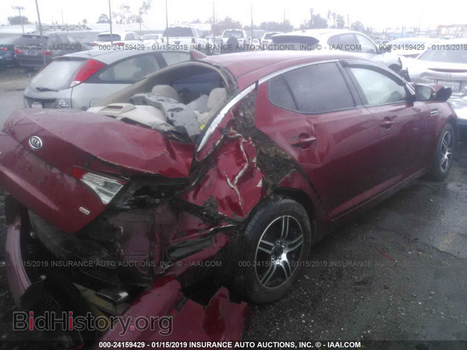 2011 KIA OPTIMA - VIN: KNAGM4A75B5073003 - Photo 4