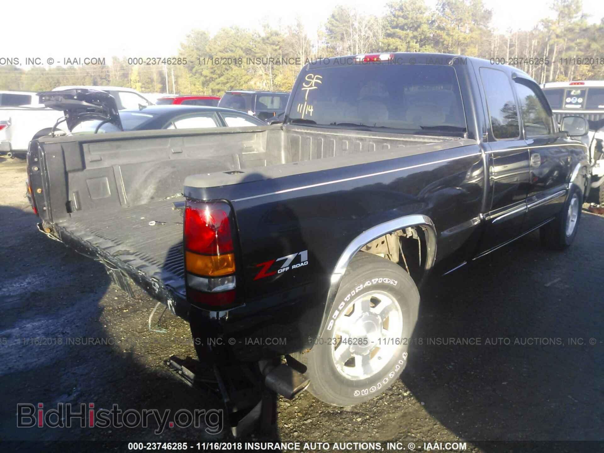2005 GMC NEW SIERRA - VIN: 1GTEK19B15E226424 - Фото 4