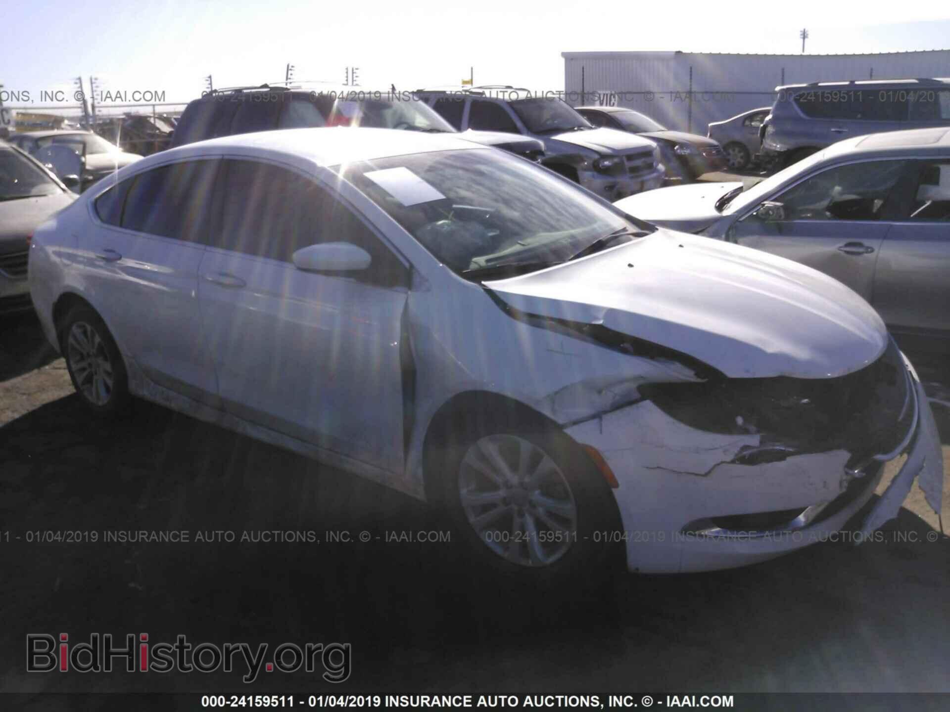 Photo 1C3CCCAB8FN602585 - CHRYSLER 200 2015