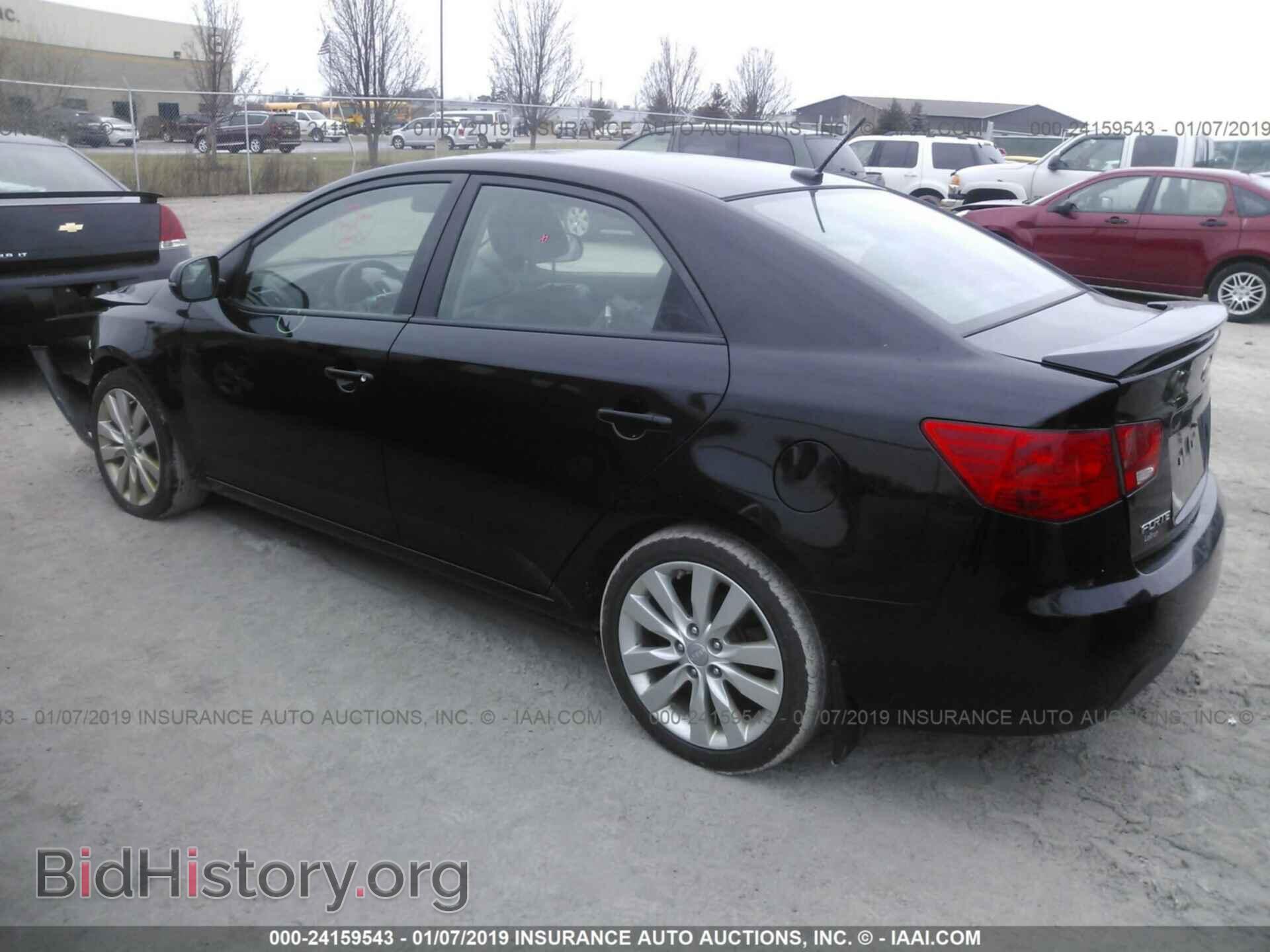 2011 KIA FORTE - VIN: KNAFW4A35B5405198 - Фото 3