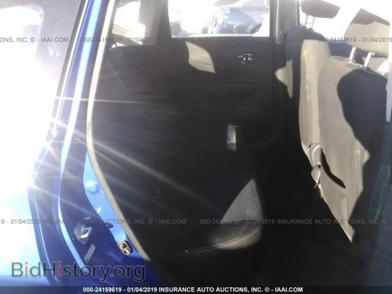 2016 Nissan VERSA NOTE (VIN 3N1CE2CP1GL403133) — фото 8 из 10