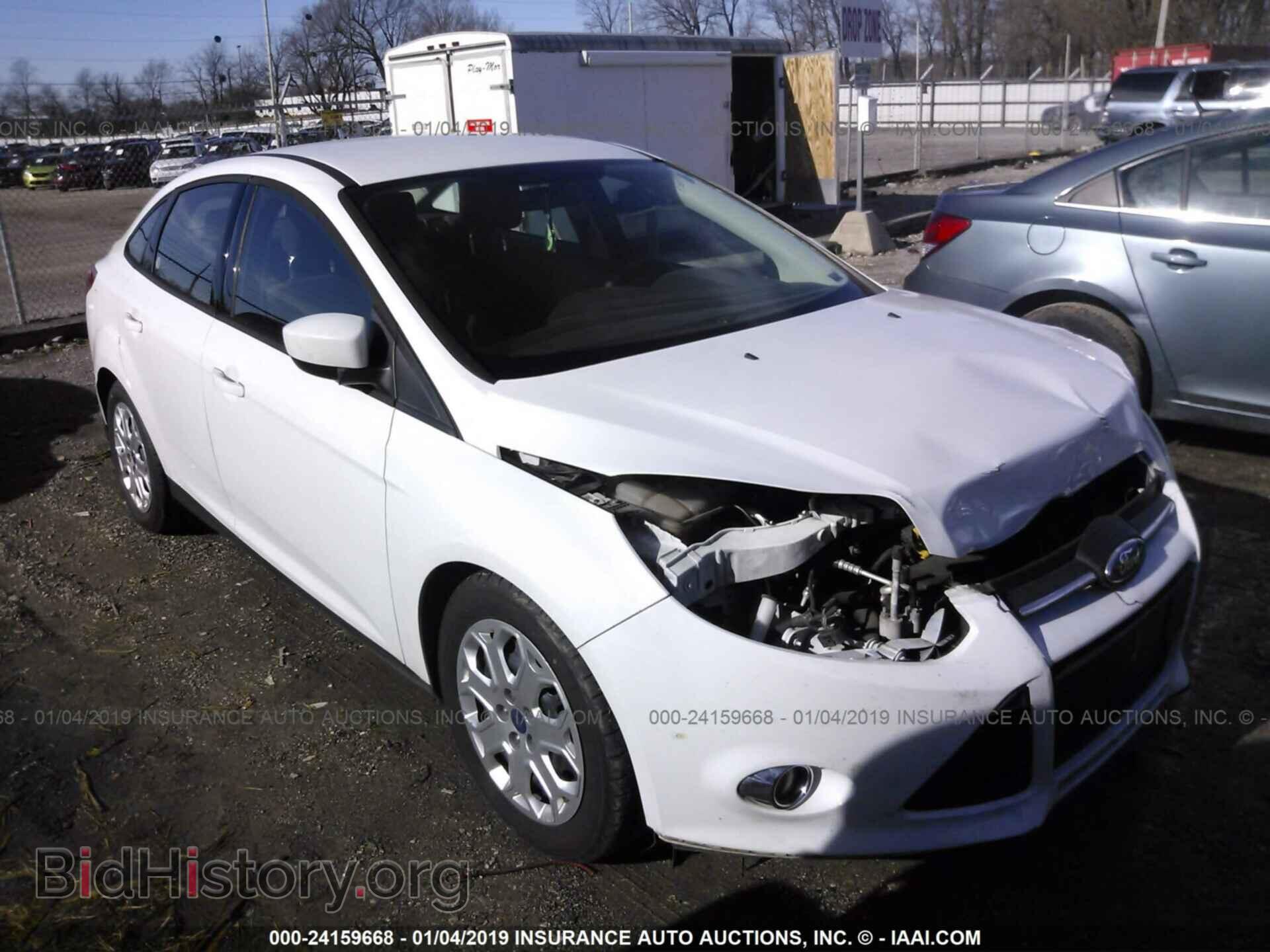 Photo 1FAHP3F27CL186556 - FORD FOCUS 2012