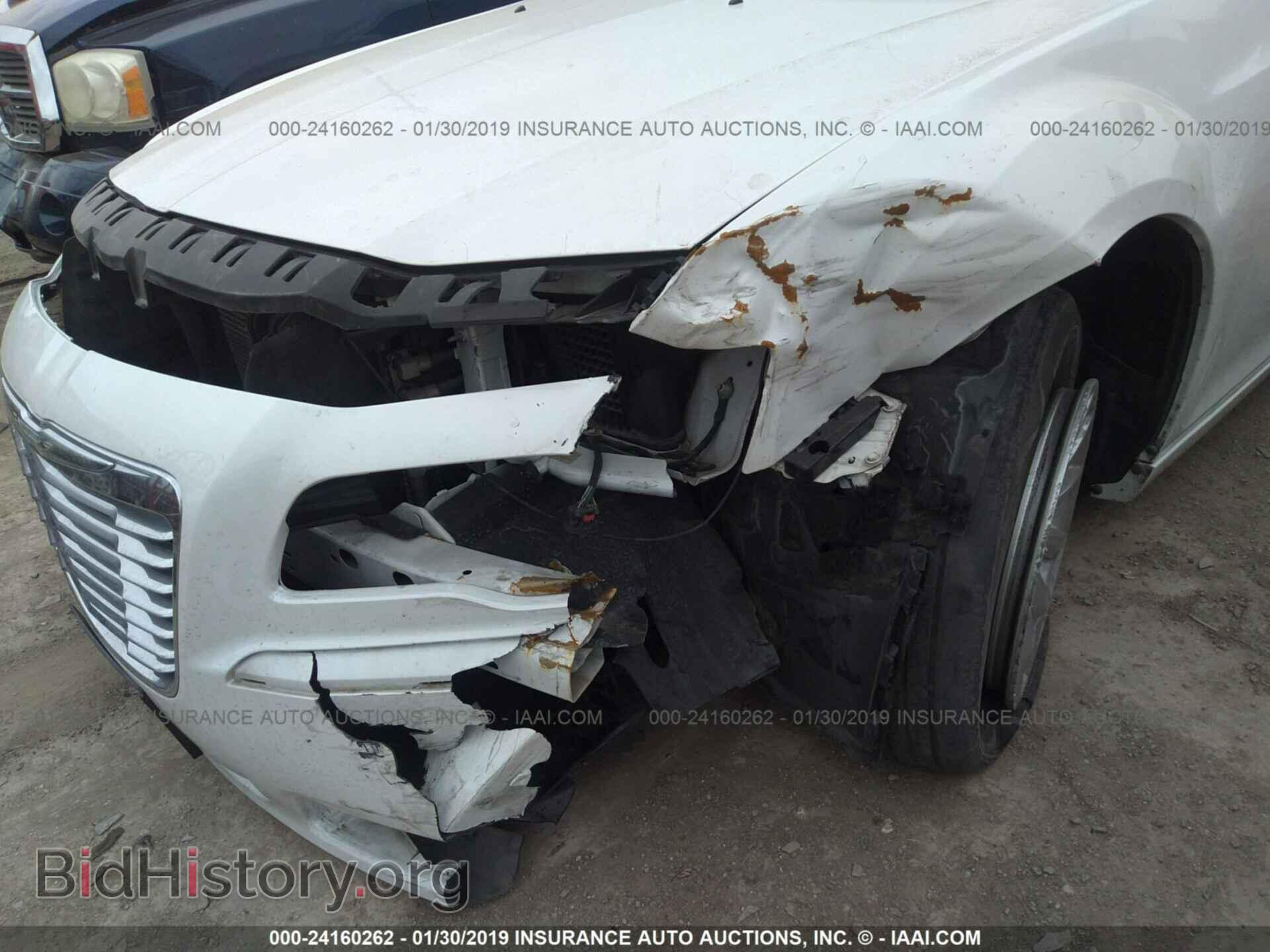 2013 CHRYSLER 300 - VIN: 2C3CCAAG4DH504546 - Фото 6