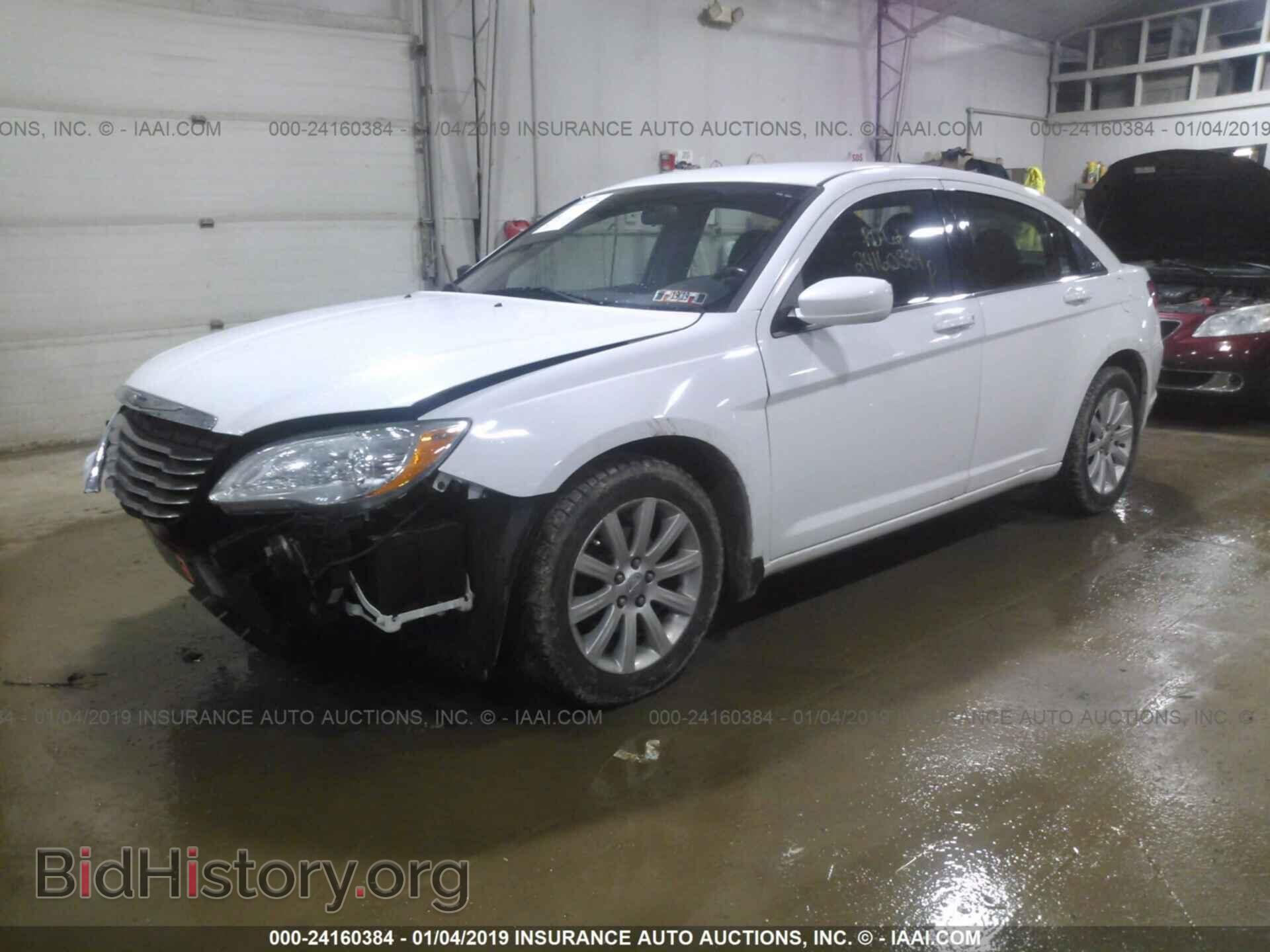 2012 CHRYSLER 200 - VIN: 1C3CCBBB5CN139096 - Фото 2