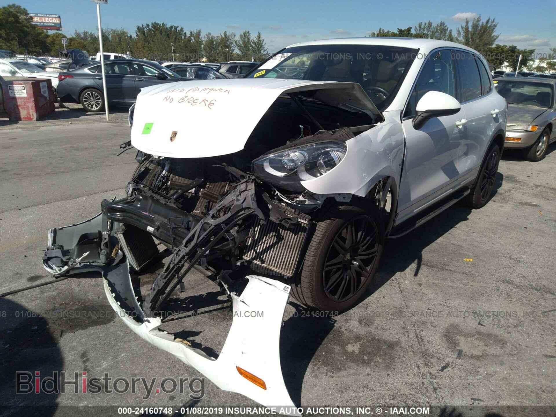 2015 PORSCHE CAYENNE - VIN: WP1AF2A25FLA31751 - Фото 2