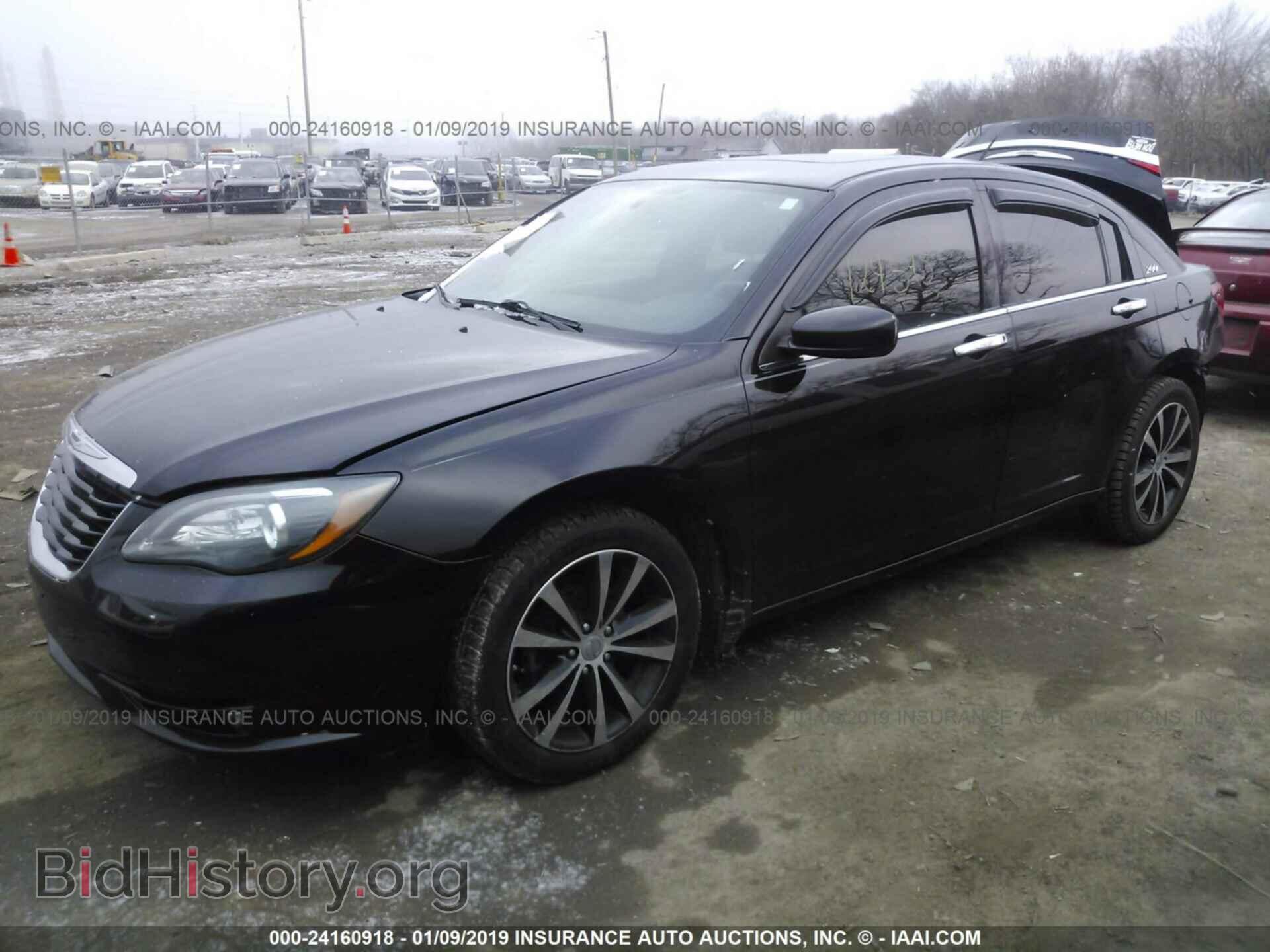 2013 CHRYSLER 200 - VIN: 1C3CCBBB9DN684672 - Фото 2