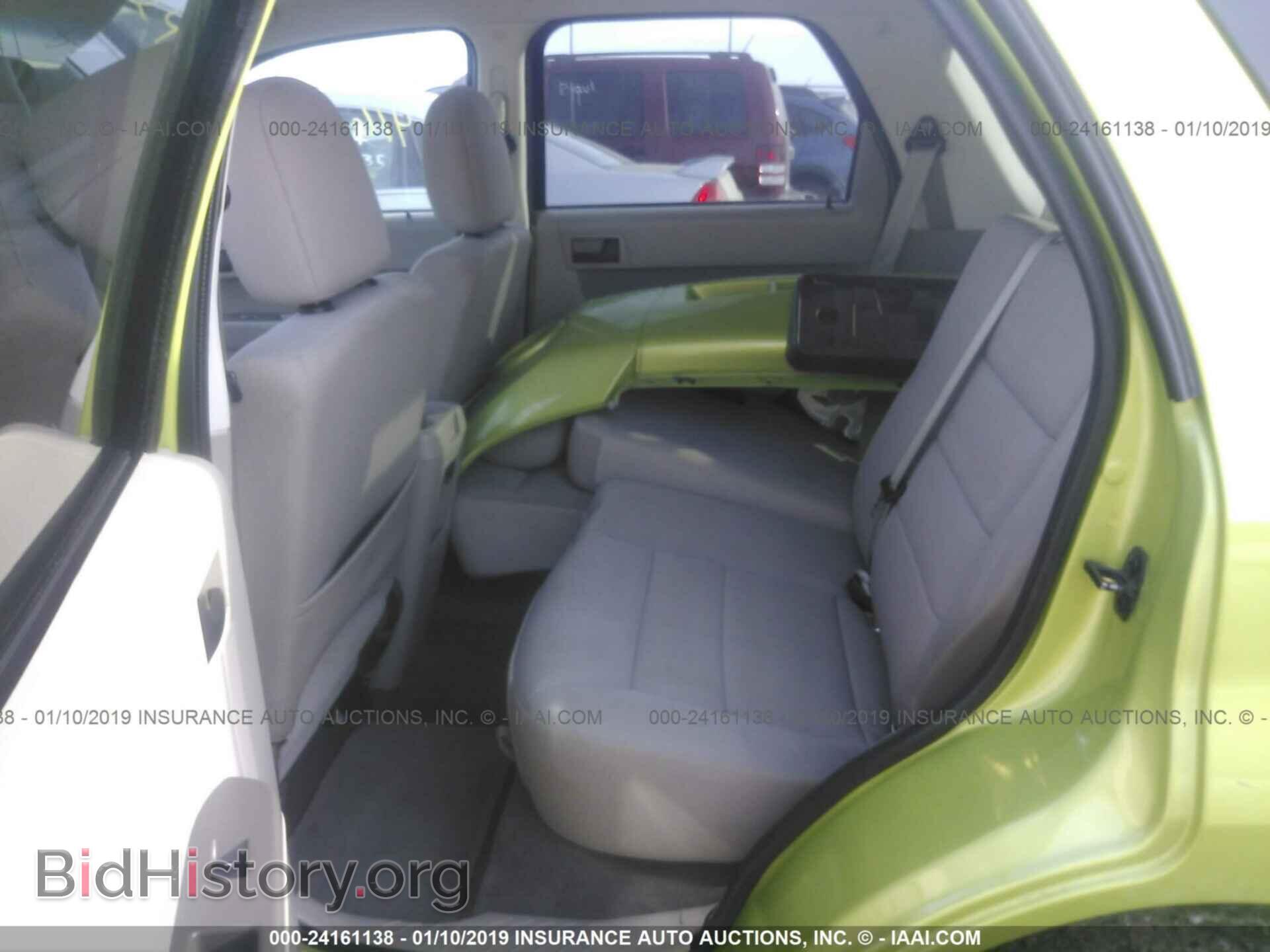2011 FORD ESCAPE - VIN: 1FMCU5K33BKB86187 - Фото 8