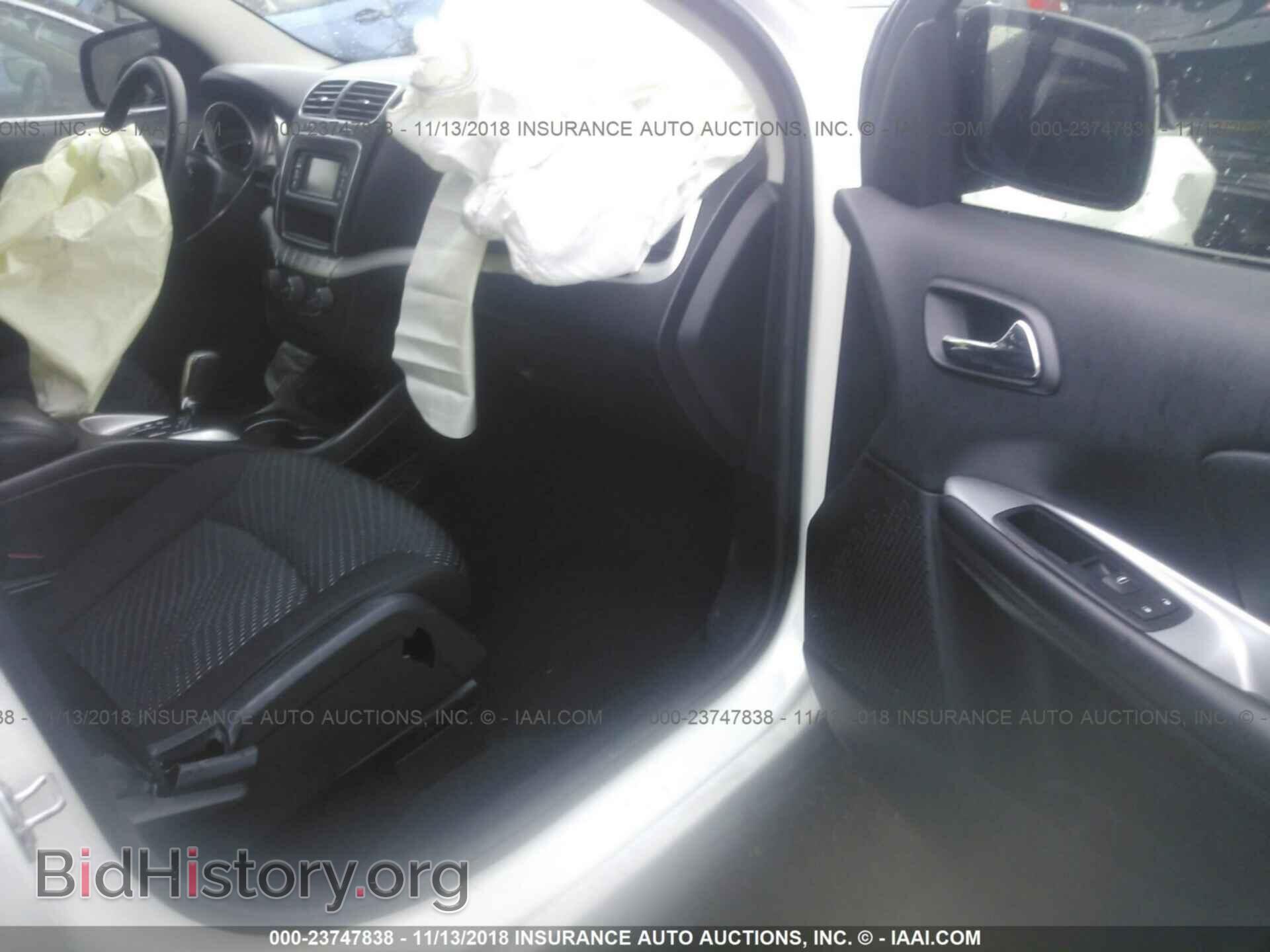 2016 DODGE JOURNEY - VIN: 3C4PDCBG8GT224970 - Фото 5