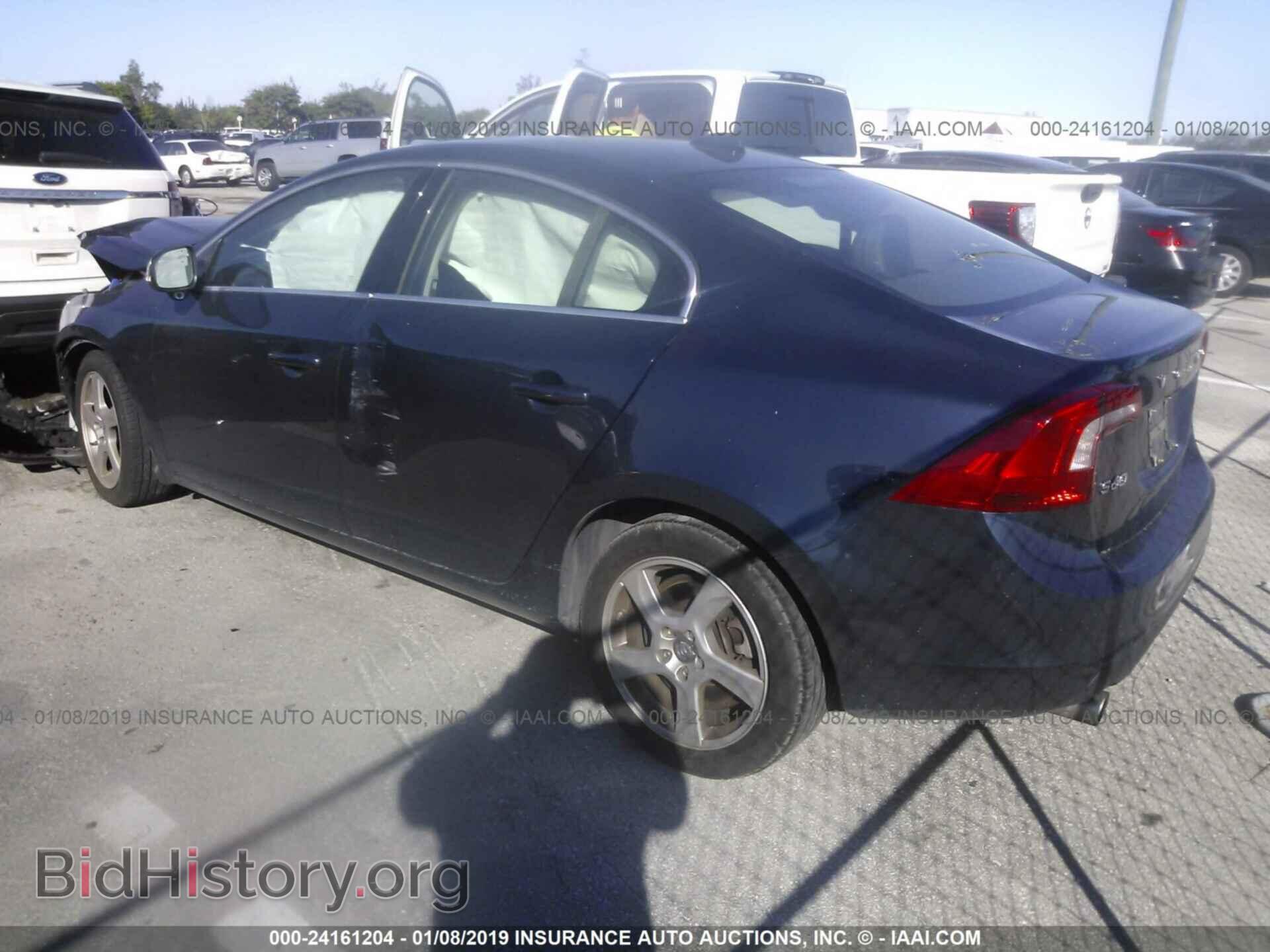 2013 VOLVO S60 - VIN: YV1612FS4D2206776 - Фото 3