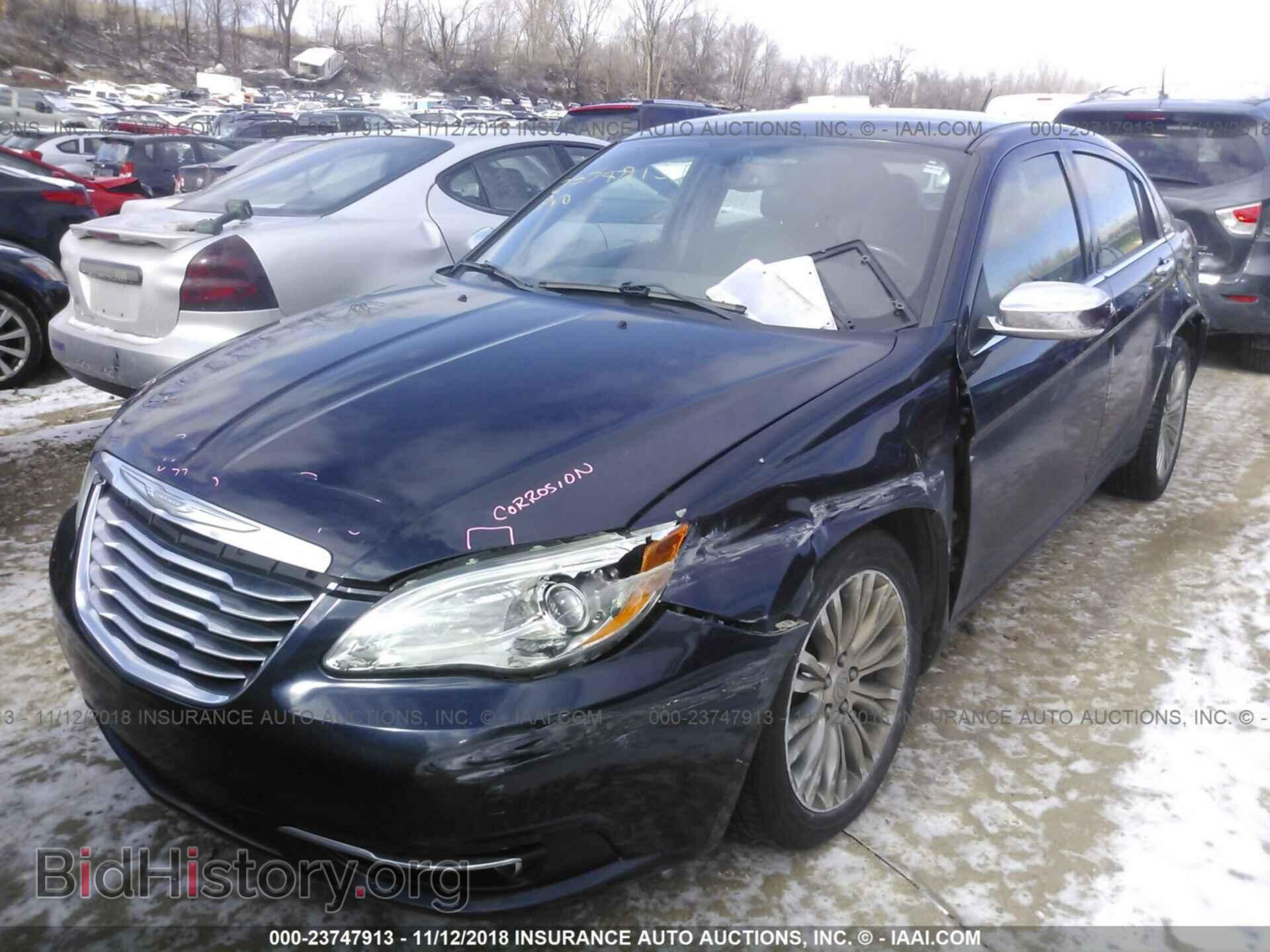 2012 CHRYSLER 200 - VIN: 1C3CCBCG1CN330556 - Photo 2