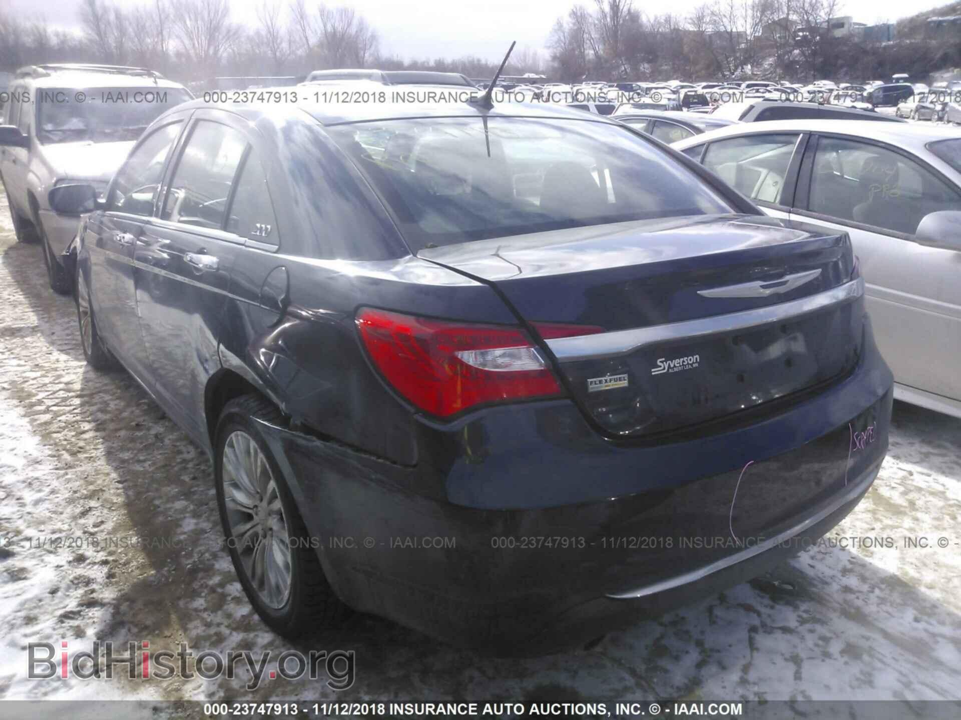 2012 CHRYSLER 200 - VIN: 1C3CCBCG1CN330556 - Photo 3