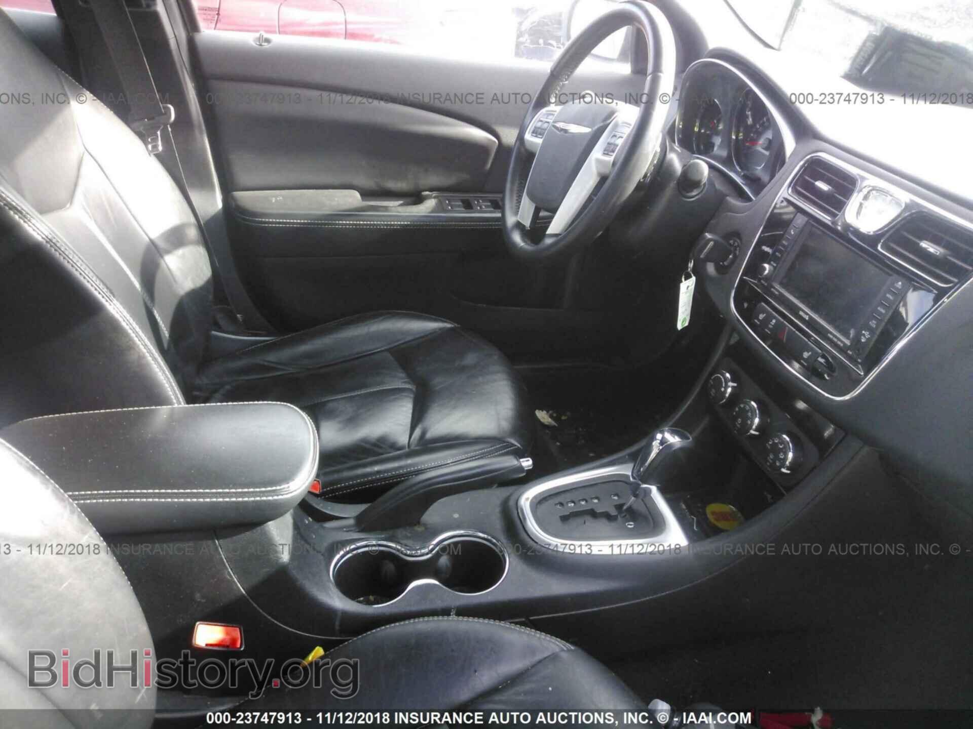 2012 CHRYSLER 200 - VIN: 1C3CCBCG1CN330556 - Photo 5