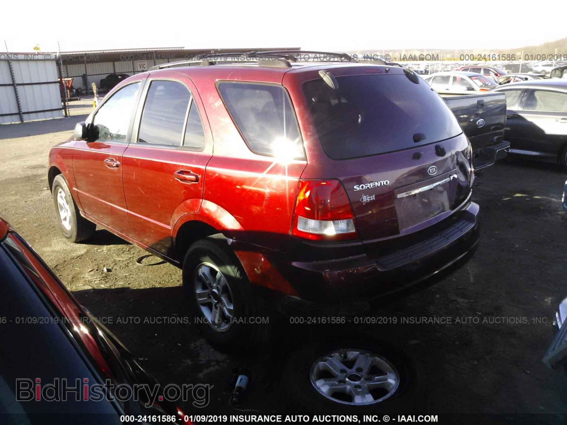 2005 KIA SORENTO - VIN: KNDJD733655456070 - Фото 3