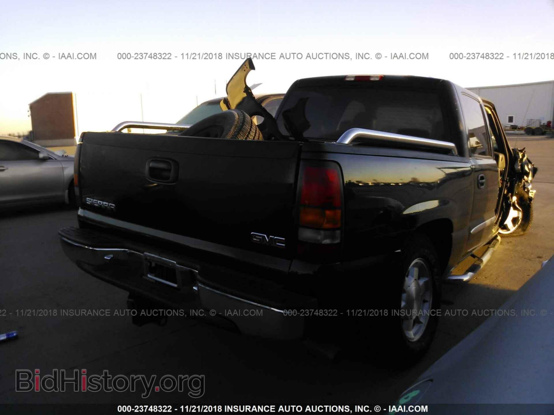 2005 GMC NEW SIERRA - VIN: 2GTEK13T051201954 - Фото 4